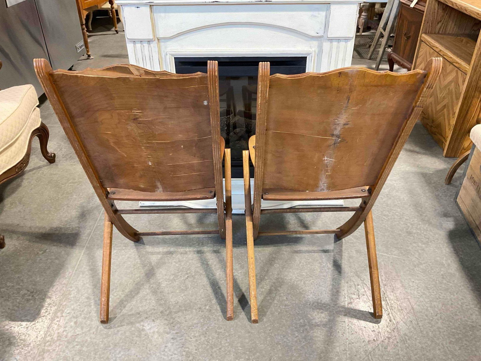 Pair of Vintage Maple Veneer Folding Chairs from the Woman's Club of Olympia. Fair Condition. - 6