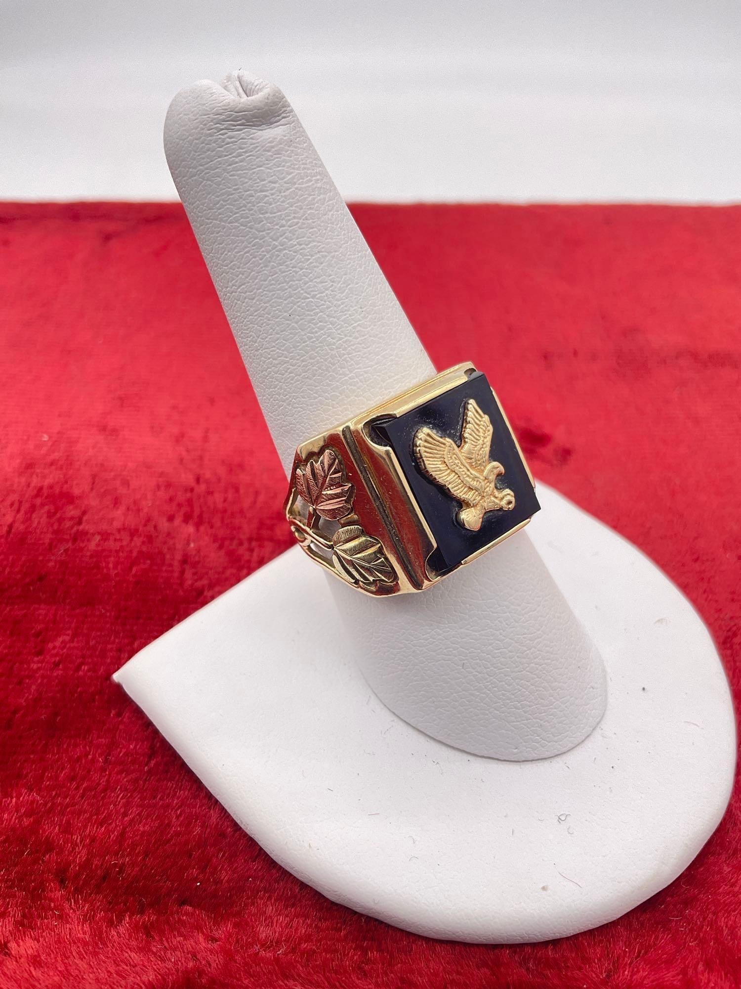 Men's 10 K gold ring w/ leaf & eagle design on onyx 7.09 g SZ 9 - 2