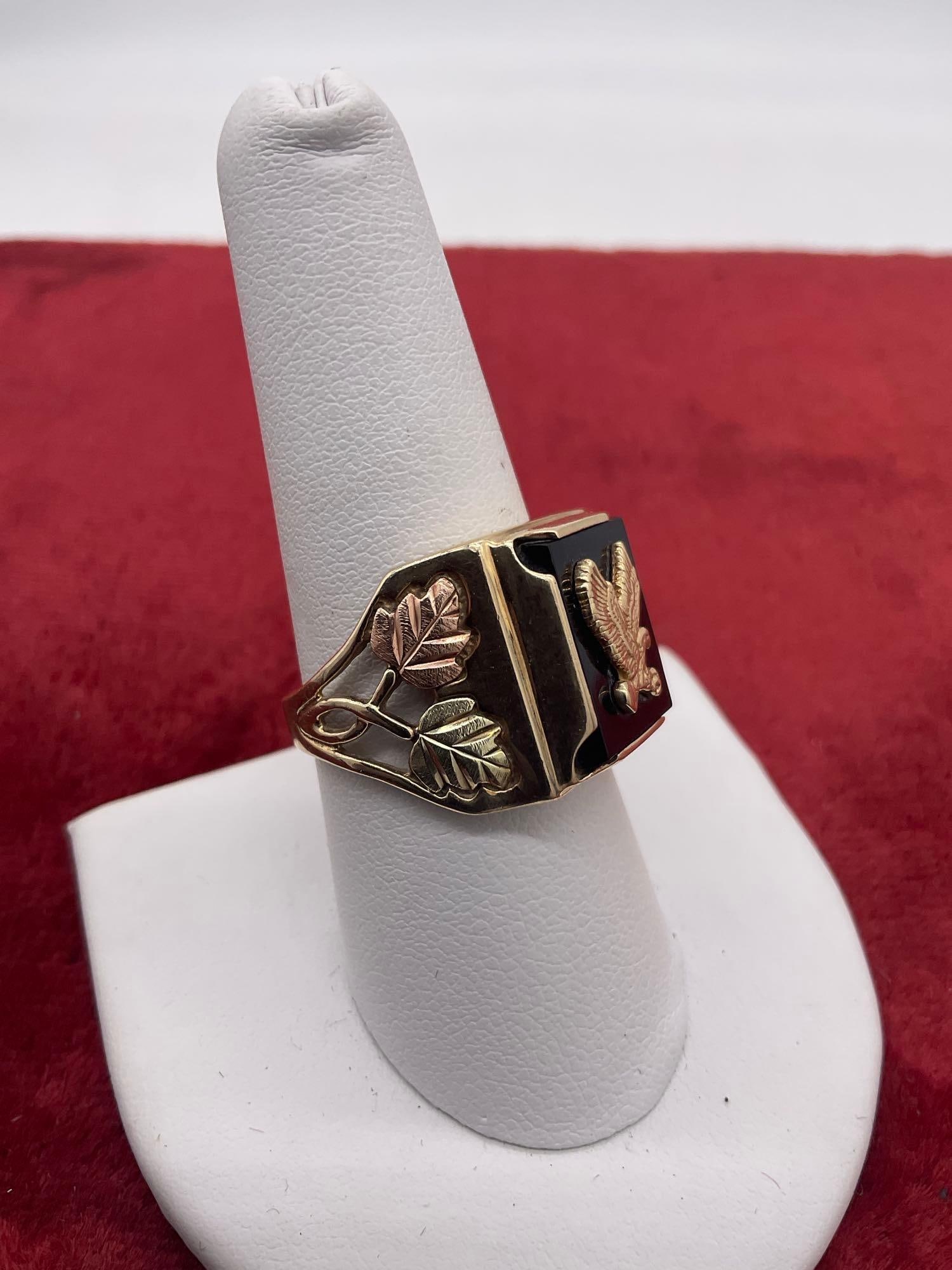 Men's 10 K gold ring w/ leaf & eagle design on onyx 7.09 g SZ 9 - 4