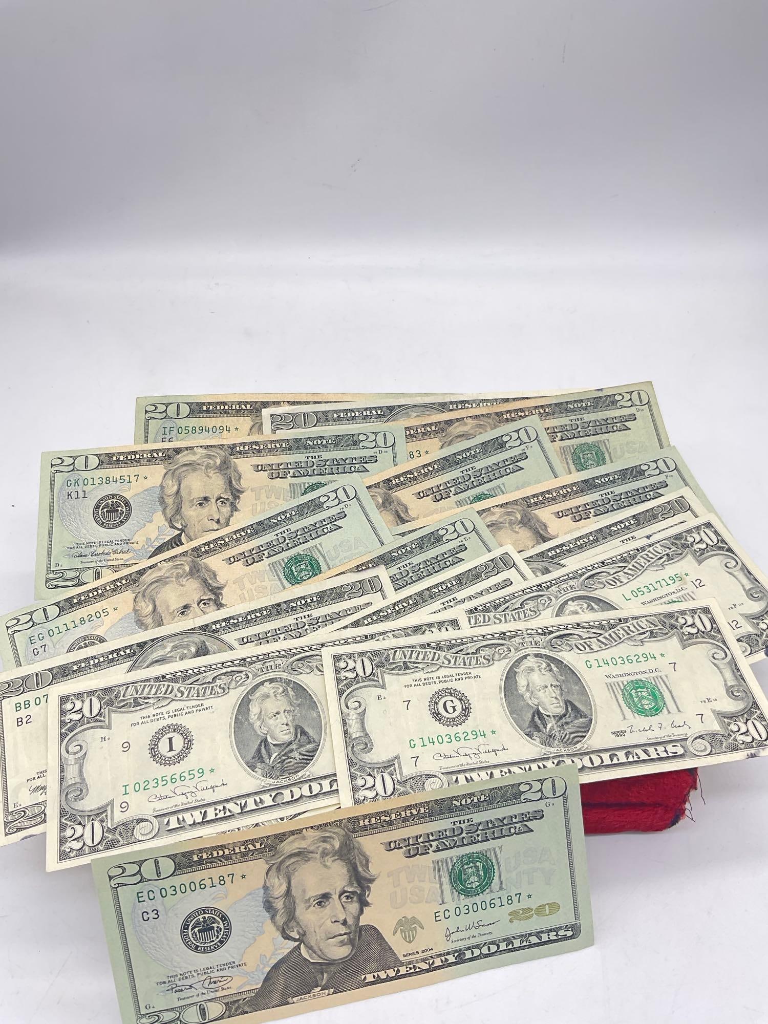 15 x Us Star * note 20 dollar bills 2 x 1990, 1x 1993, 1x 1996 ,2 x 1999 , 8x 2004, 1x 2006 - 4