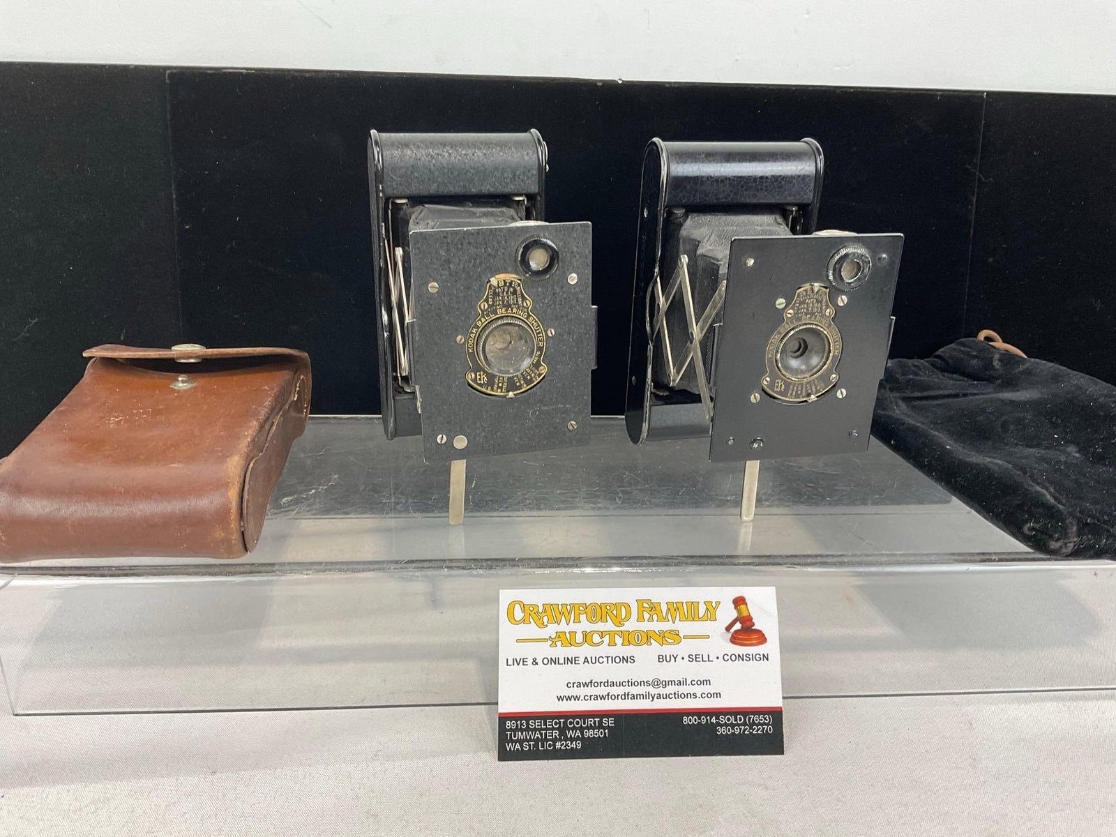 Pair of Early 20th Century Eastman Kodak Co. Vest Pocket Autographic Kodak Cameras, w/1 leather c...: We are not camera experts, all noted condition is cosmetic, and all cameras are untested/ as is. These cameras are from a large single consignor collection that has been well kept in storage, but the