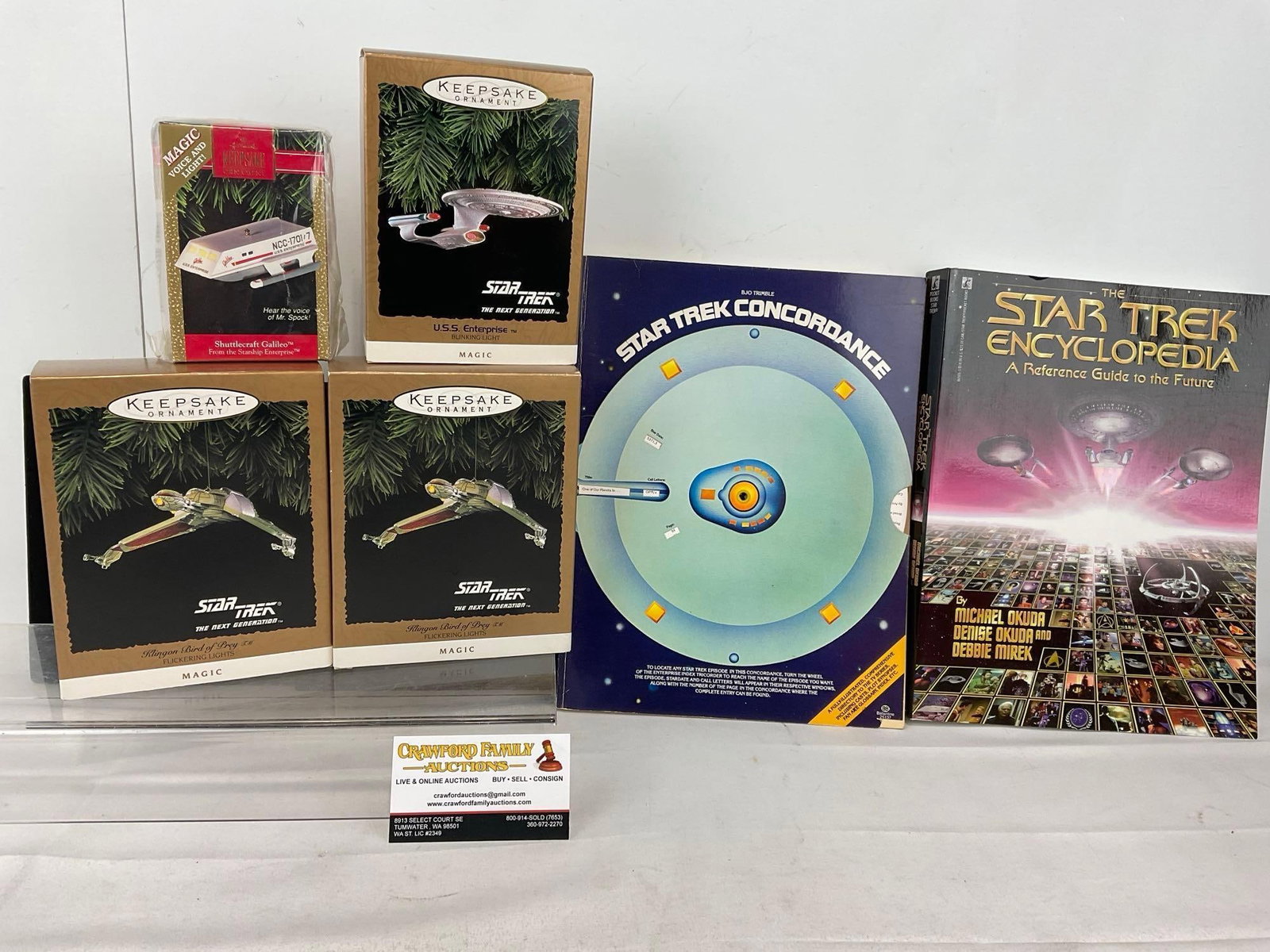 Star Trek Collectibles, 4 Ship Christmas Ornaments, Star Trek Concordance & Encyclopedia Books (1 of 5)