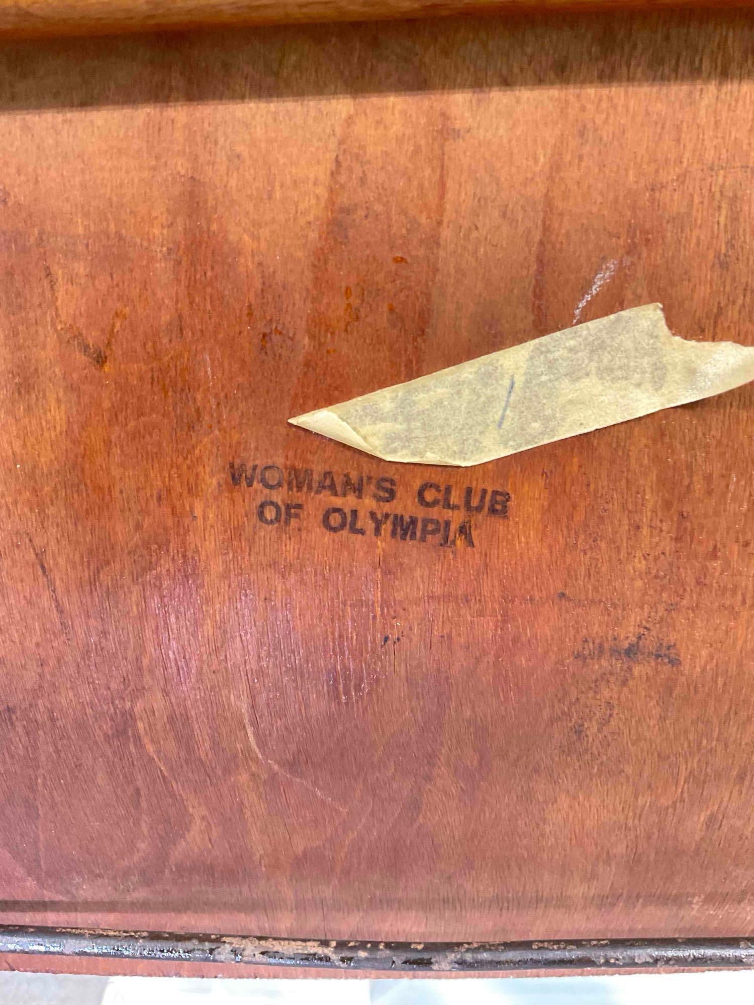 Pair of Vintage Maple Veneer Folding Chairs from the Woman's Club of Olympia. Fair Condition. - 7