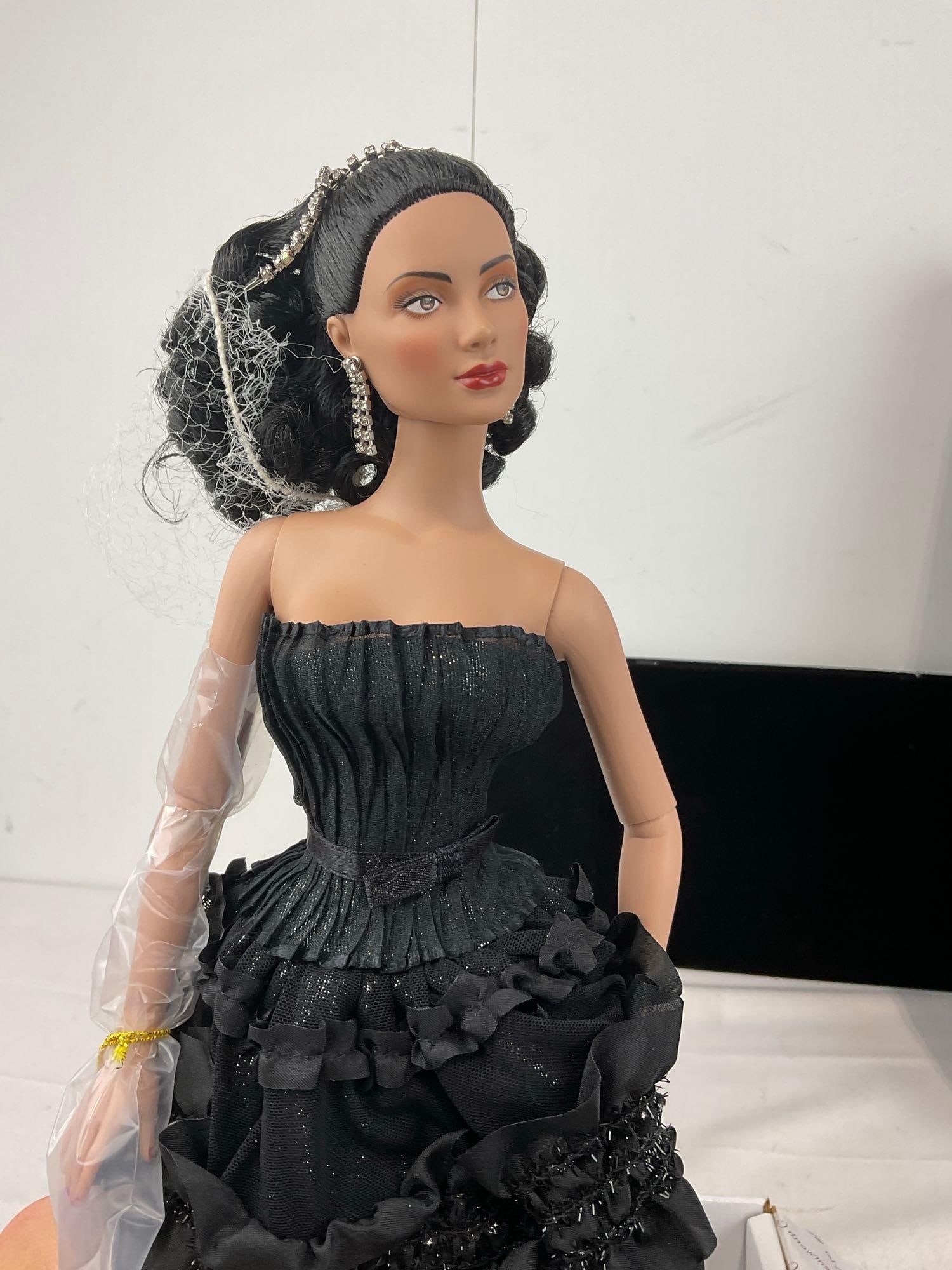 Tyler Wentworth Robert Tonner Doll, 16 inch, in original box, Mystique Angelina, TW2415 - 3