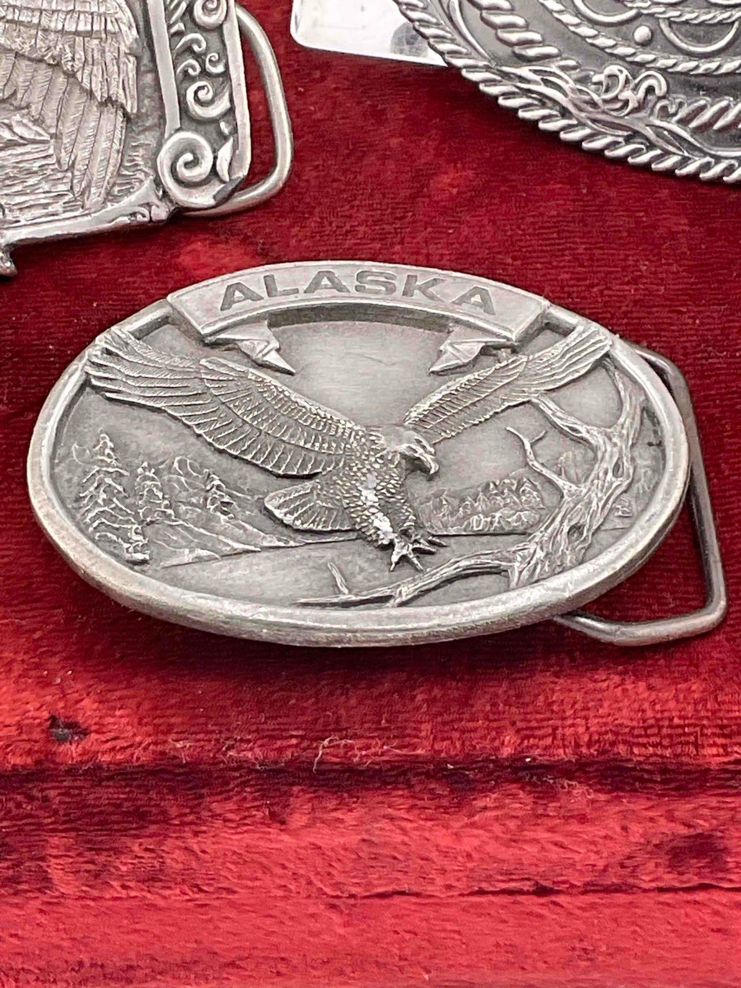 3 x Pewter belt buckles, 2x Siskiyou 1984, 1986 + Oval buckle W/ Buffalo nickel & turquoise - 3