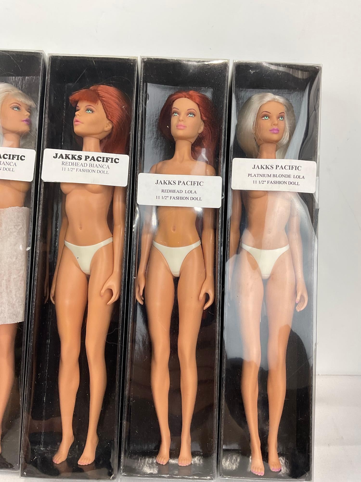 9 Jakks Pacific Fashion Dolls, The Picket Fence, 11.5 inch, Bianca & Lola w/different hair colors - 4
