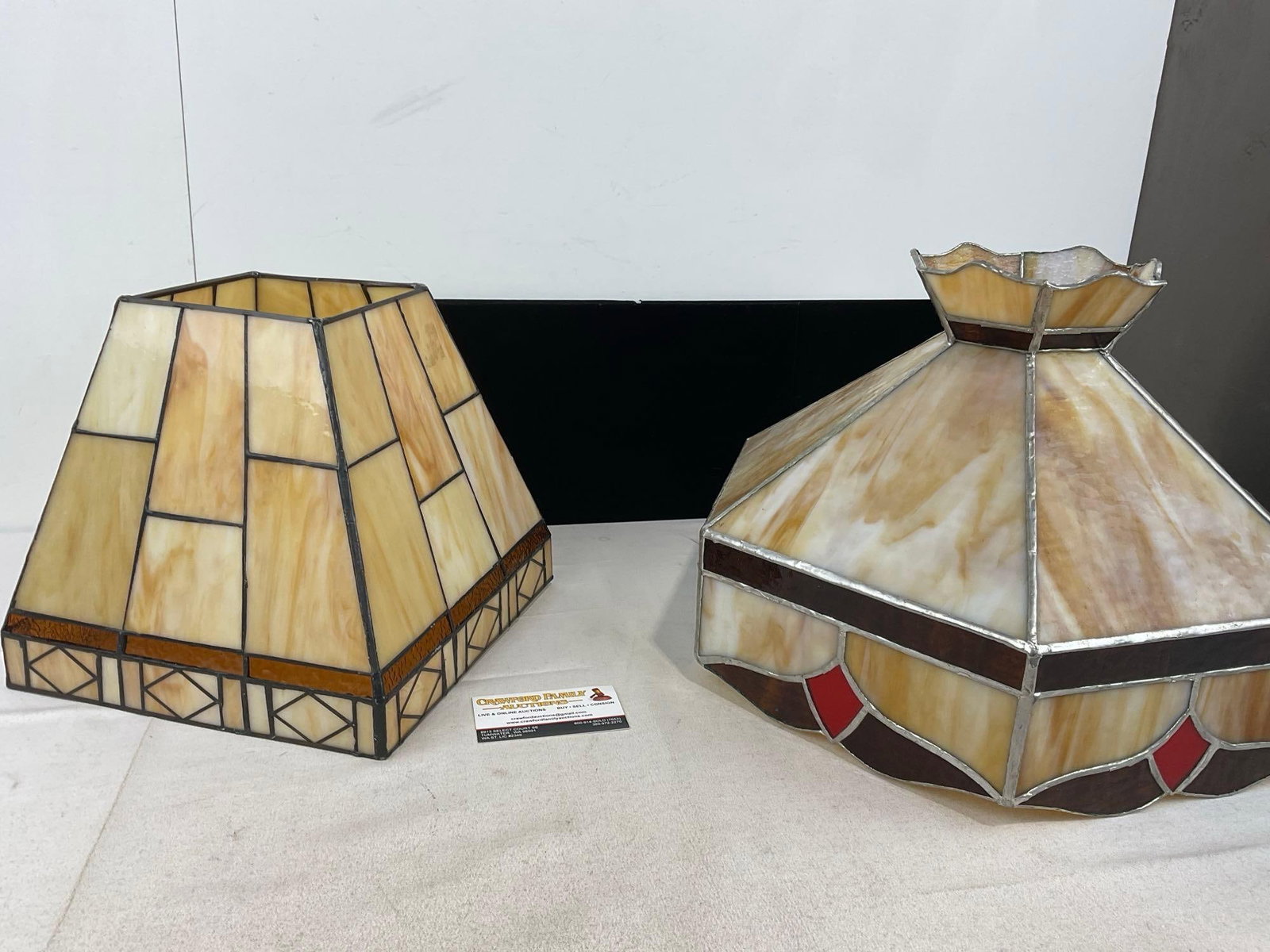 Pair of Amber Slag Stained Glass Lamp Shades, missing the fitters on top - 5