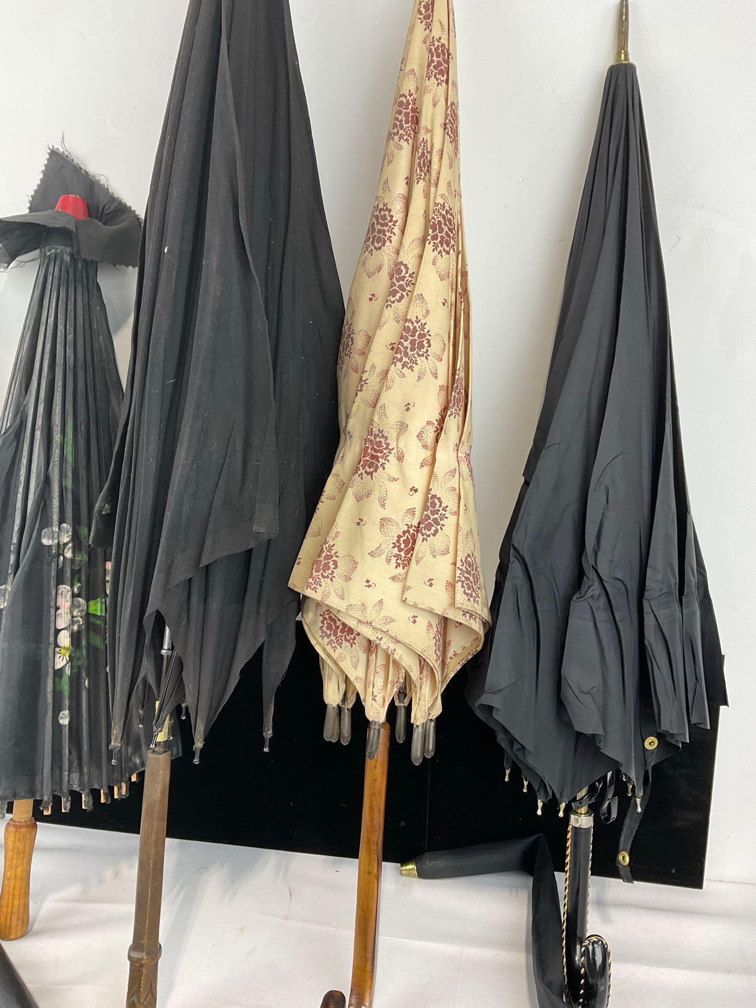 Set of 5 Vintage Umbrellas/Parasols, Bamboo piece, Nylon, Embroidered, & light chiffon style fabric - 3
