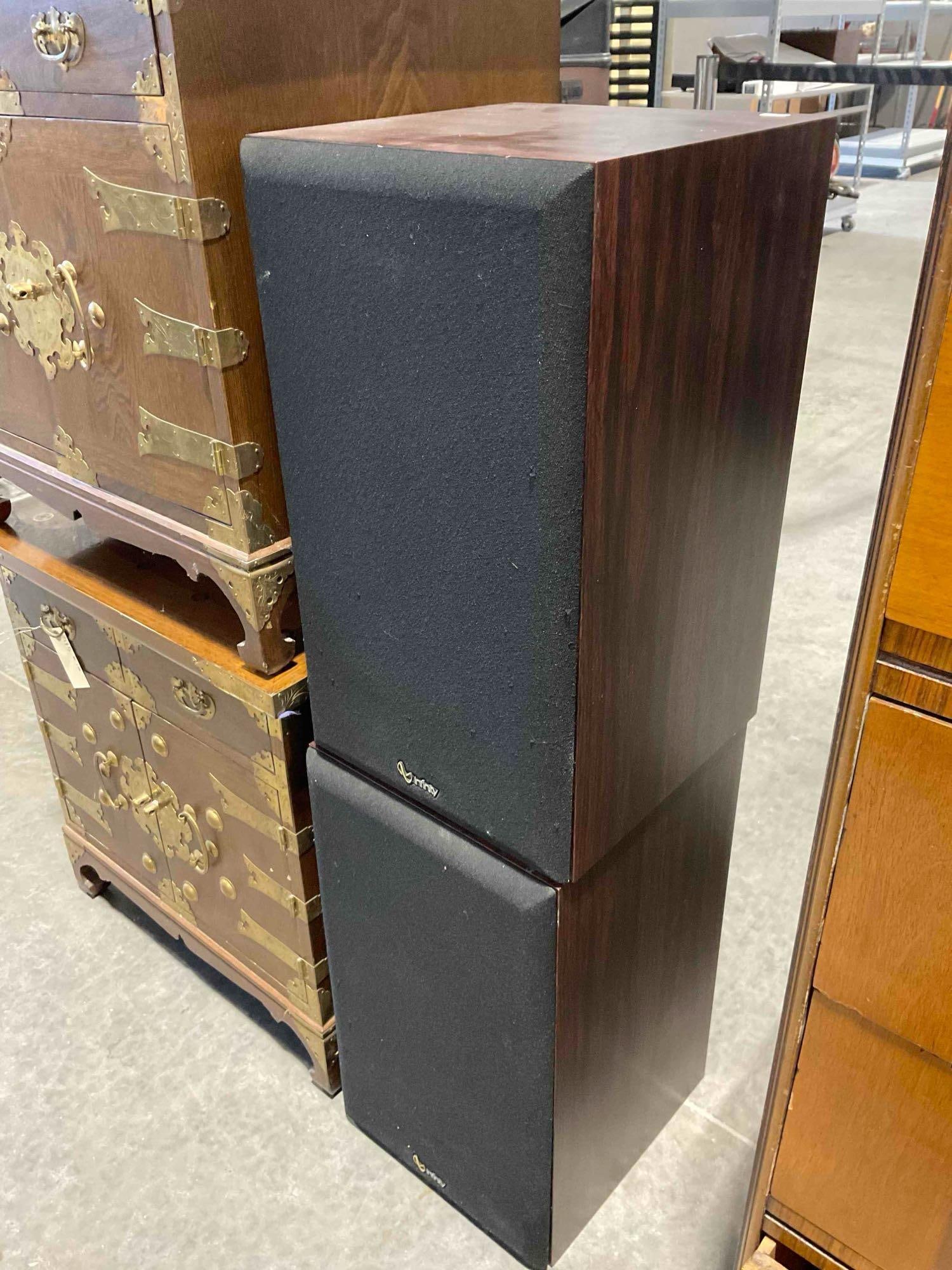 Pair of Vintage Infinity SM 102 Floor Speakers. Untested, As Is. See pics. - 3