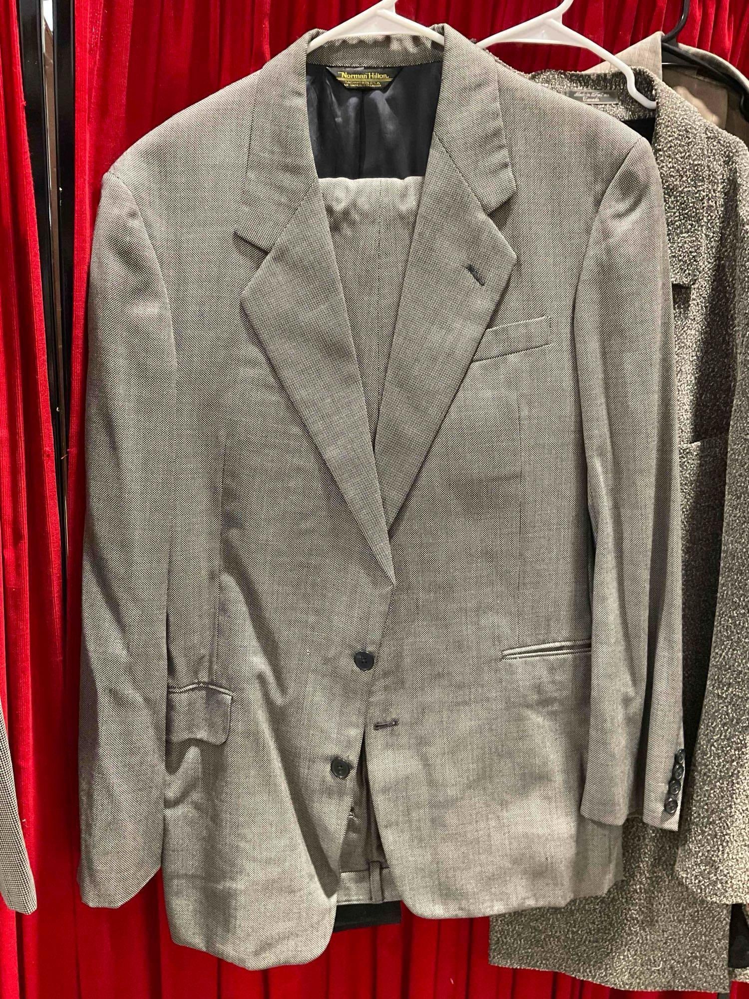 9 pcs Men's Clothing Collection, incl. Custom Wool Suits, Calvin Klein Jacket & More! See pics. - 11