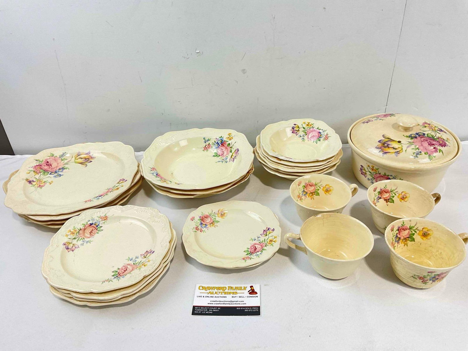 24 pcs Vintage Papoco Cream Ceramic Dishes w/ Floral Pattern. As Is Condition. See pics. (1 of 7)