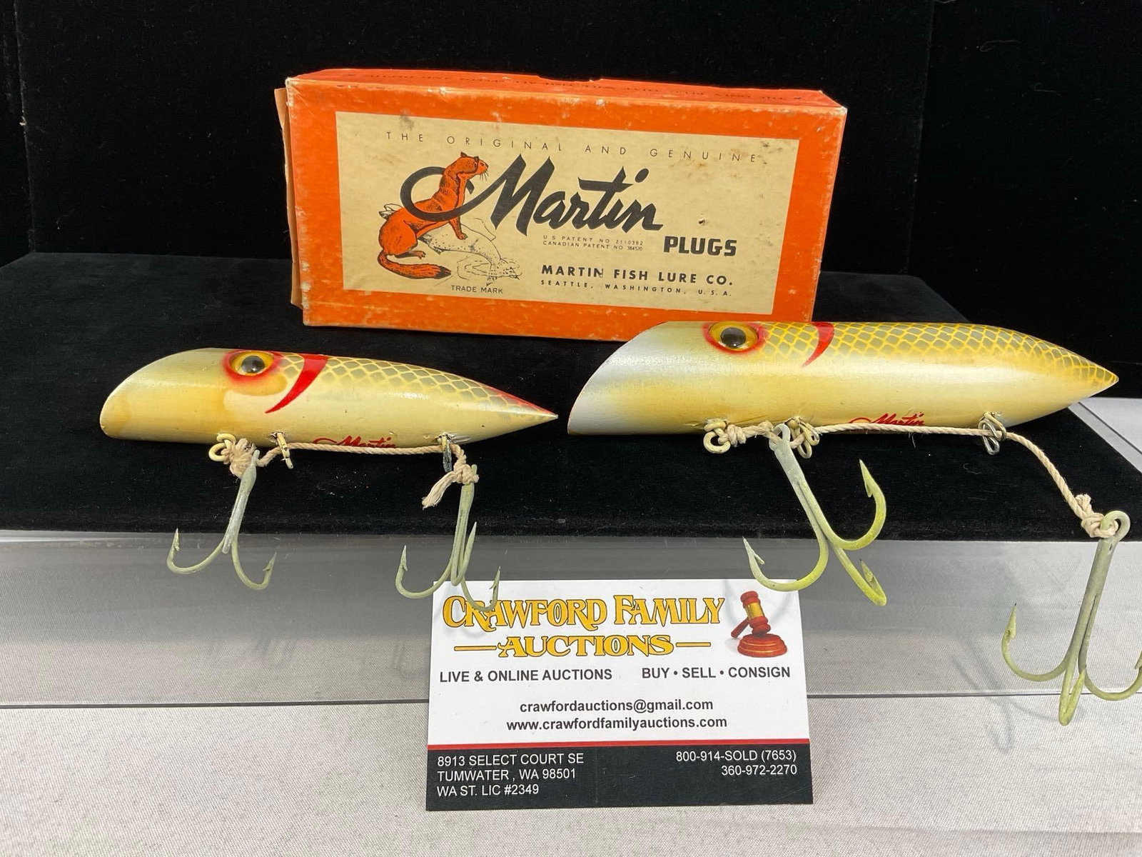 Pair of Martin Fish Lure Co 6M-11 Silver Scale Treble Lures, Handpainted, w/1 box (1 of 6)