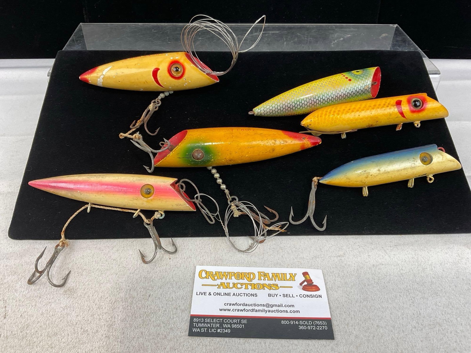 6 Fishing Lures, Minser, 2x Lucky Louie, & 3 Lure Plugs pcs w/o hooks, Rosegard & 2x Martin: Appears to be in good shape. The piece measures approx 4h x 10w x 4d inches. See pics. E-6160