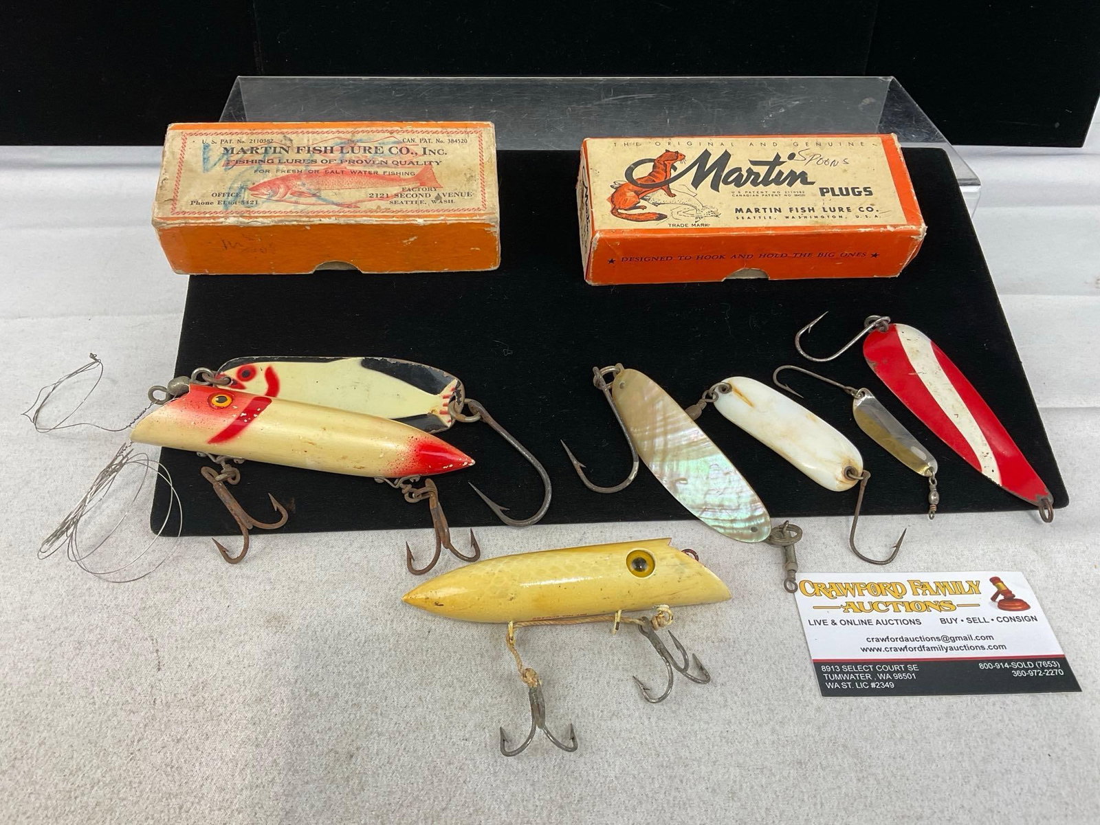 Fishing Lures, w/2 Martin Boxes, C.F.Forcier piece?, Martin Pearl Plug, Flashers & more (1 of 7)