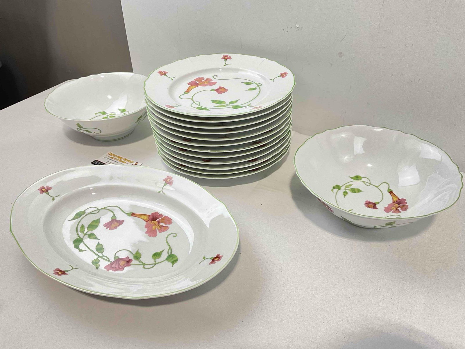 15 pcs Vintage Denby White Ceramic Dishes w/ Floral Design. Good Condition. See pics. - 2