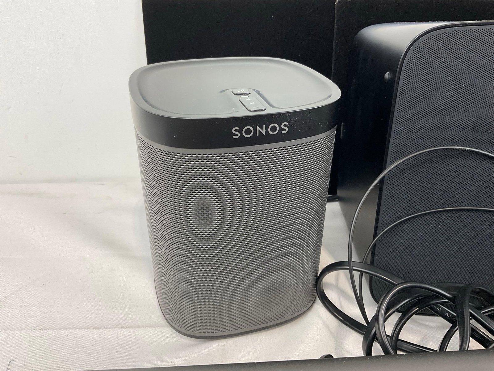 Sonos Playbar, 2x Play:1 & Play:5, 5.1 Surround Sound Setup, High End - 2