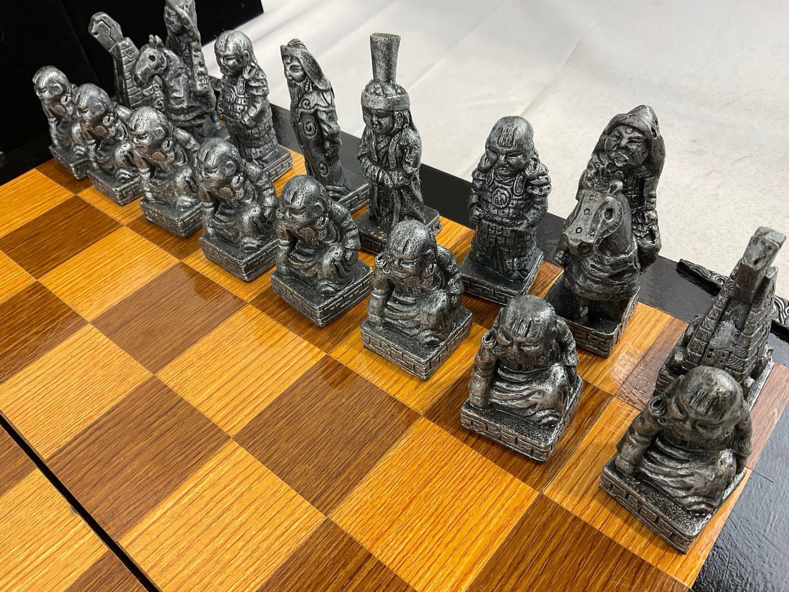 Chessboard w/full set of Resin Chessmen, Silver & Bronze tone, Mongol style figures, w/folding bo... - 4