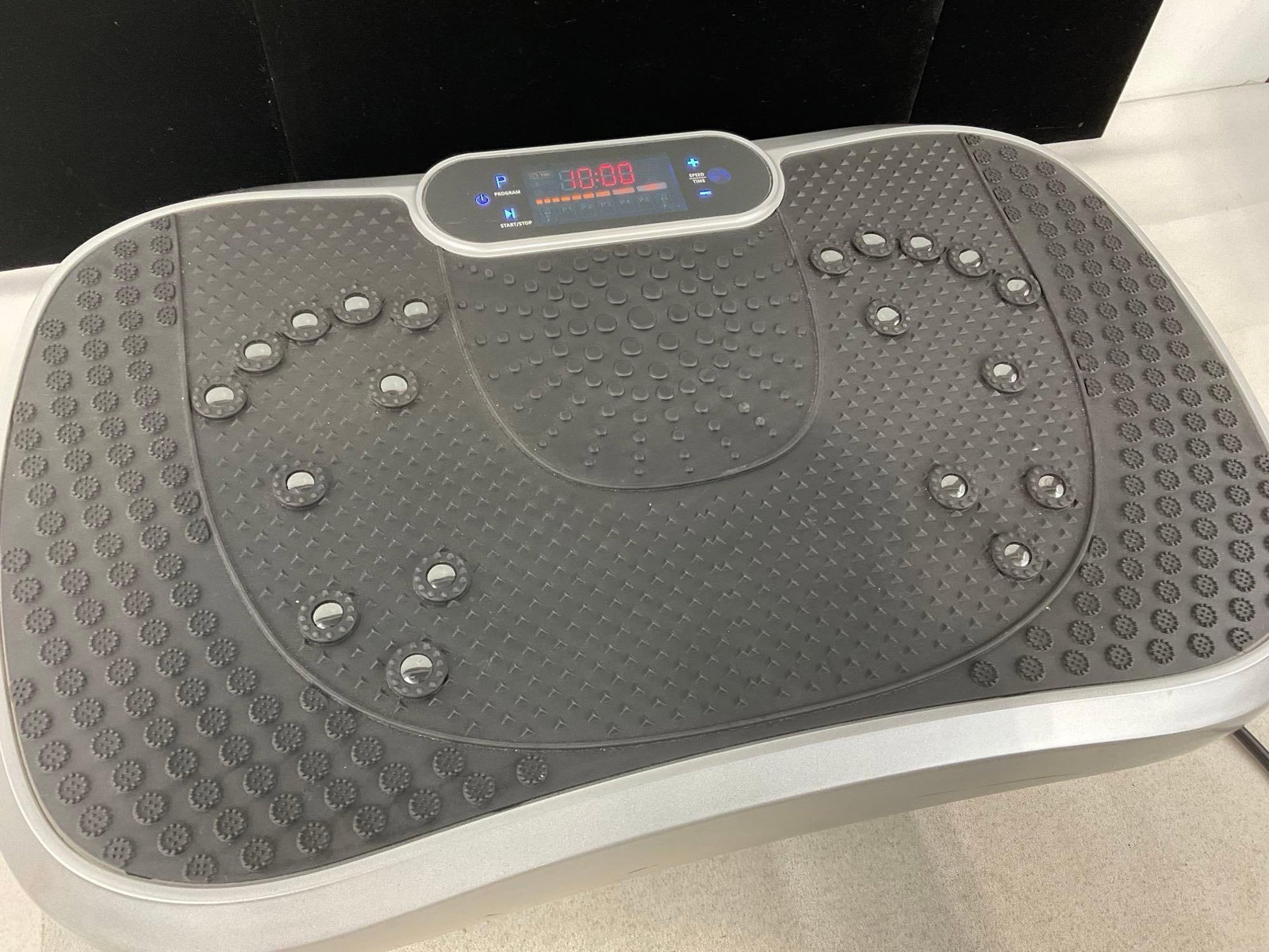 Whole Body Vibration Plate AXV FR-78, tested & working, 6x22x15 inches - 2