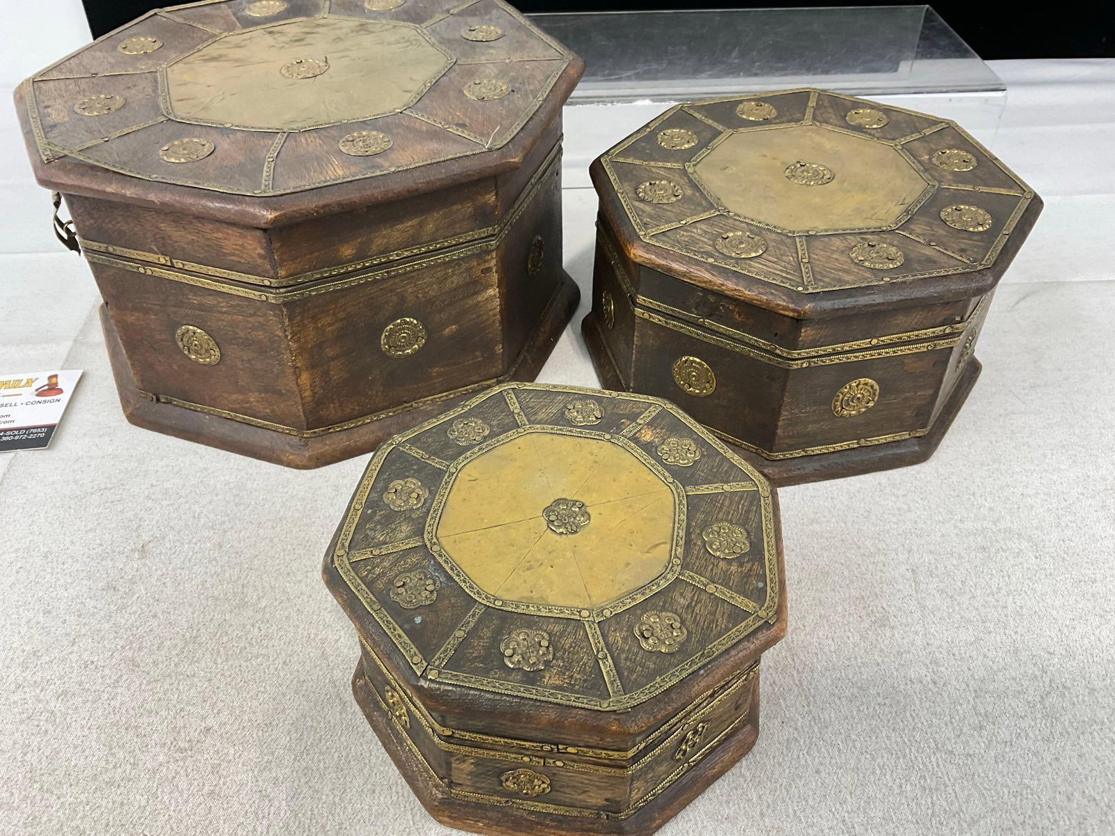 Set of Three Brass Ornamented Latching Octagonal Nesting Boxes, w/Medallion Accents - 4
