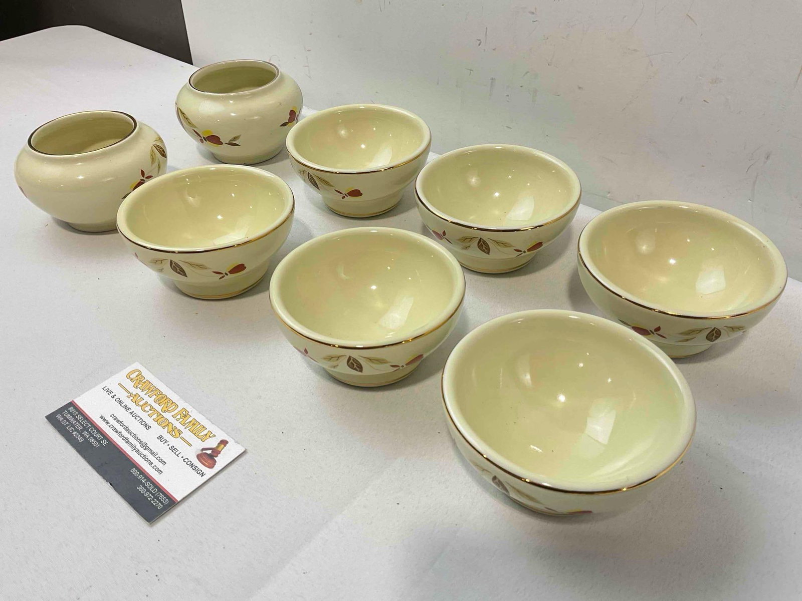 8 pcs Hall China & Ceramic Specialties Bowls in Autumn Leaf Pattern. Good Condition. See pics. - 3