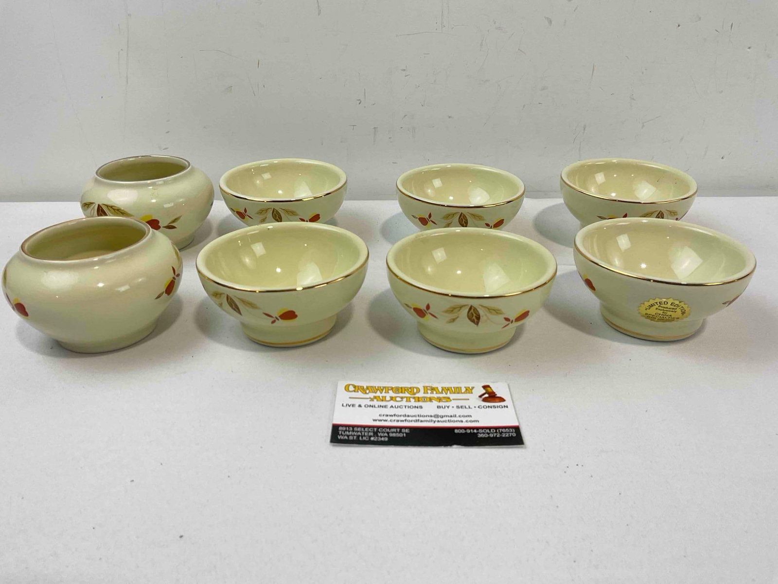 8 pcs Hall China & Ceramic Specialties Bowls in Autumn Leaf Pattern. Good Condition. See pics. - 4