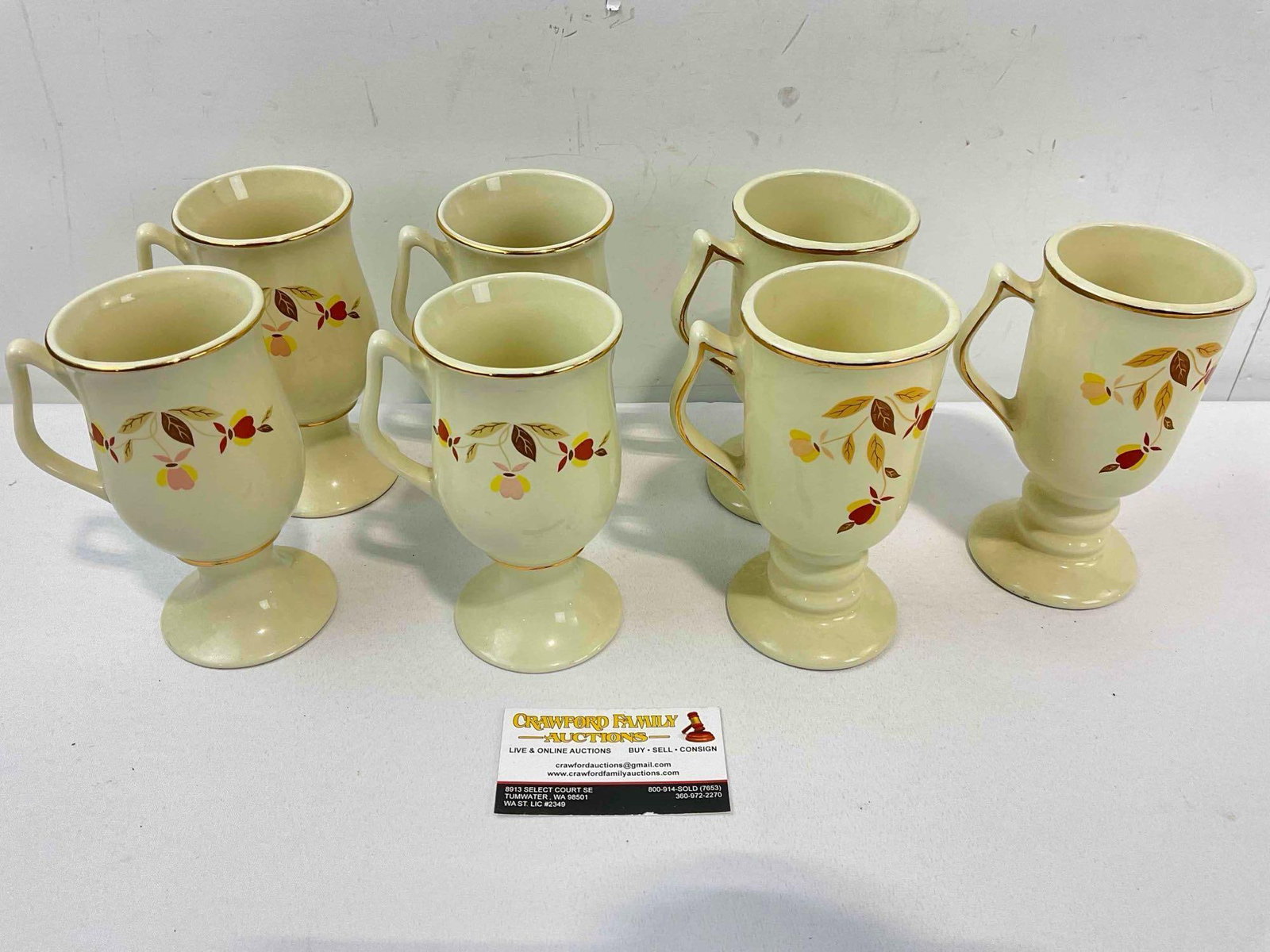 7 pcs Vintage Hall China Ceramic Irish Coffee Mugs w/ Autumn Leaves Pattern. Good Condition. (1 of 5)