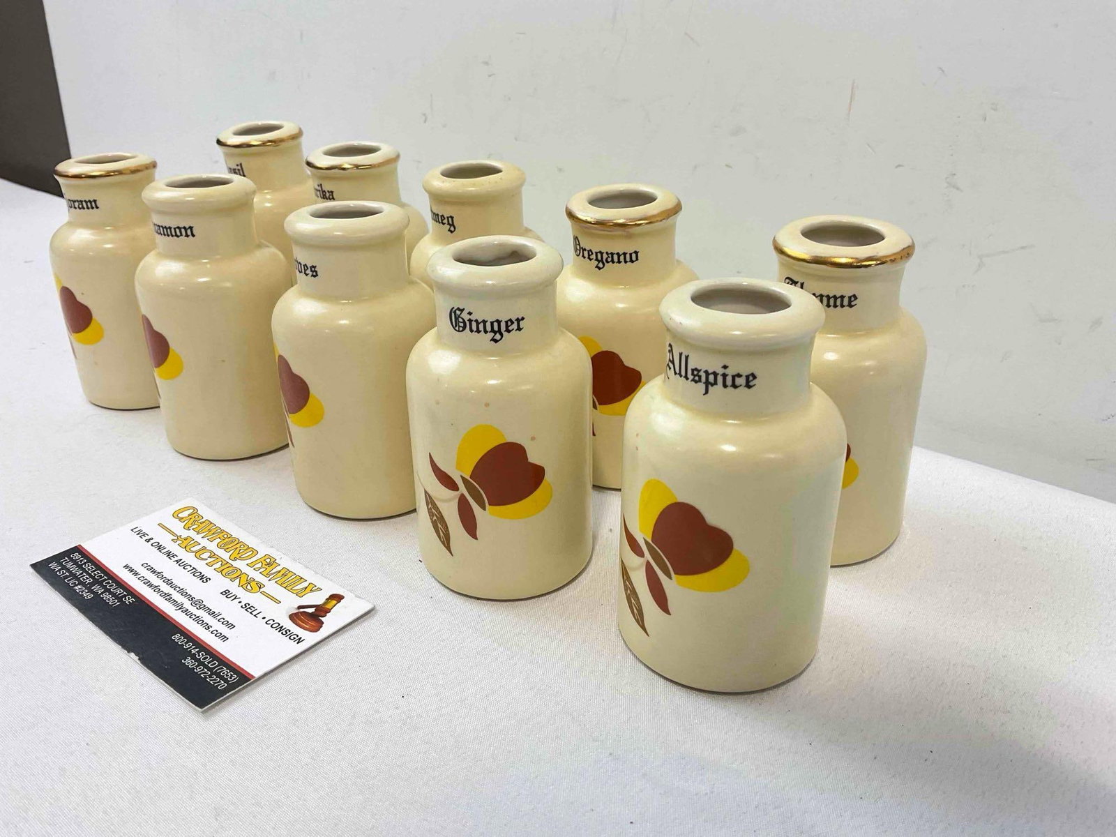 10 pcs Vintage Ceramic Spice Jars w/ Hall China's Autumn Leaf Design. Good Condition. See pics. - 2