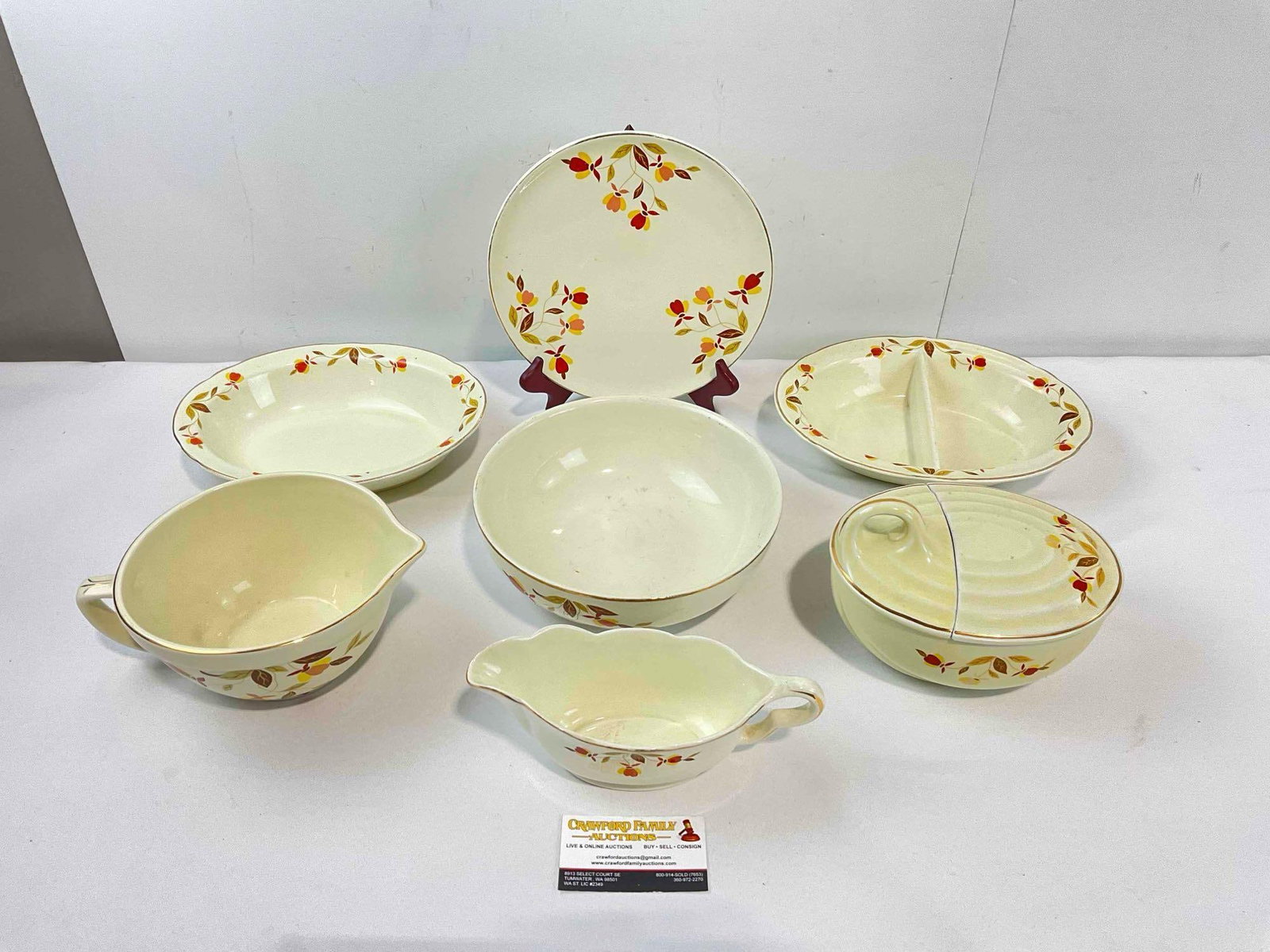 7 pcs Vintage Ceramic Assortment w/ Hall China's Autumn Leaf Pattern, incl. Bowls & More! (1 of 10)