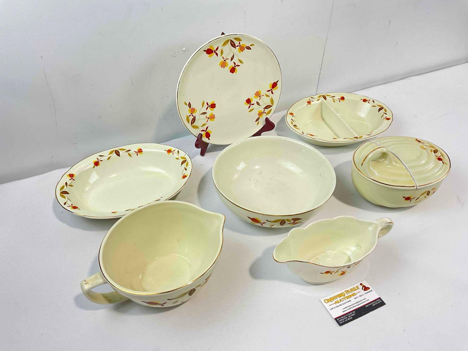 7 pcs Vintage Ceramic Assortment w/ Hall China's Autumn Leaf Pattern, incl. Bowls & More! - 3