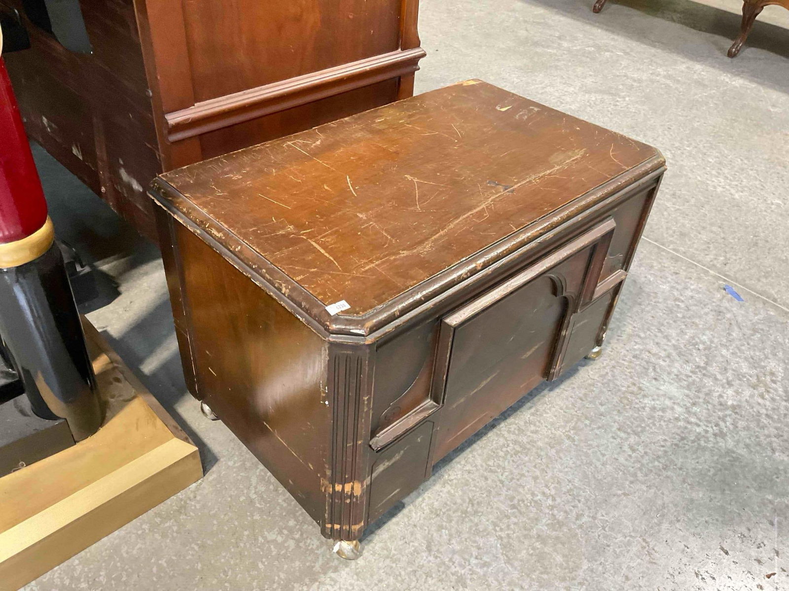 Vintage Wooden Storage Chest w/ Castors. Fair Condition. See pics. - 3