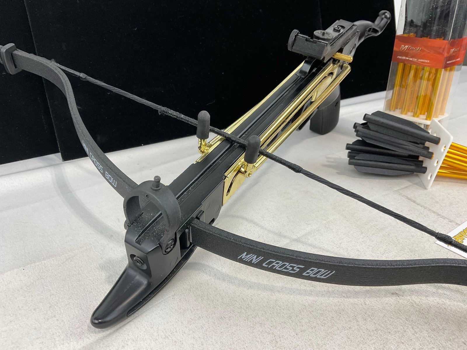 M-Tech Mini Crossbow 80lb Draw, w/ 19 6 3/8 inch Bolts - 2