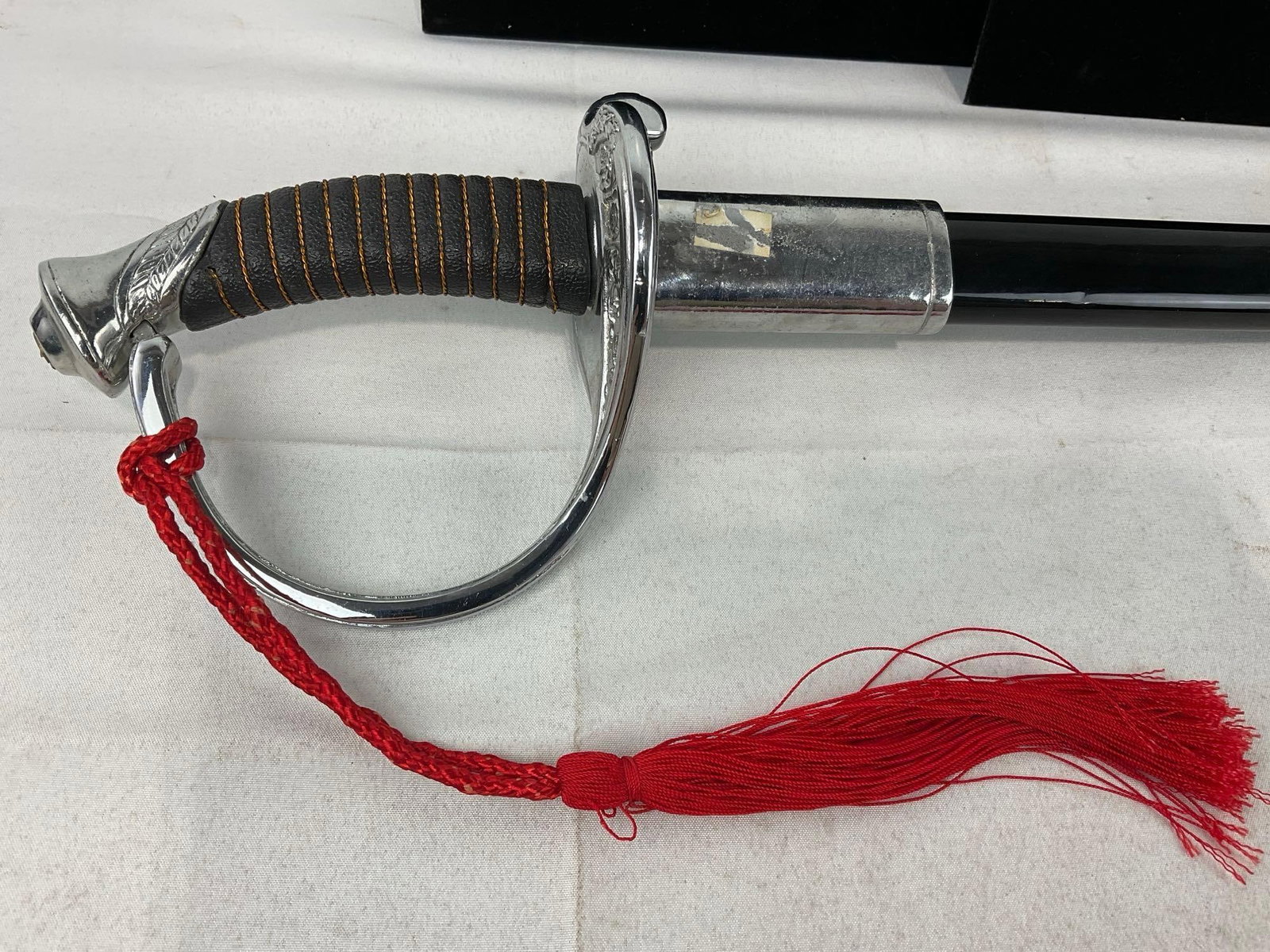 USMC Ceremonial Saber, made in Pakistan, 28 inch blade, w/scabbard, missing end cap - 2