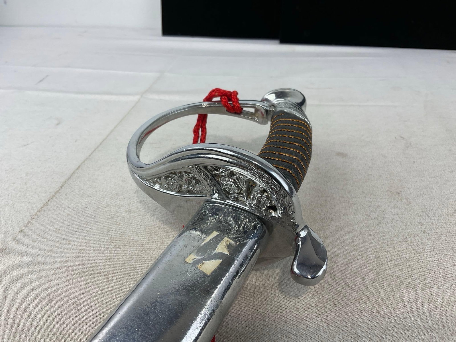 USMC Ceremonial Saber, made in Pakistan, 28 inch blade, w/scabbard, missing end cap - 4