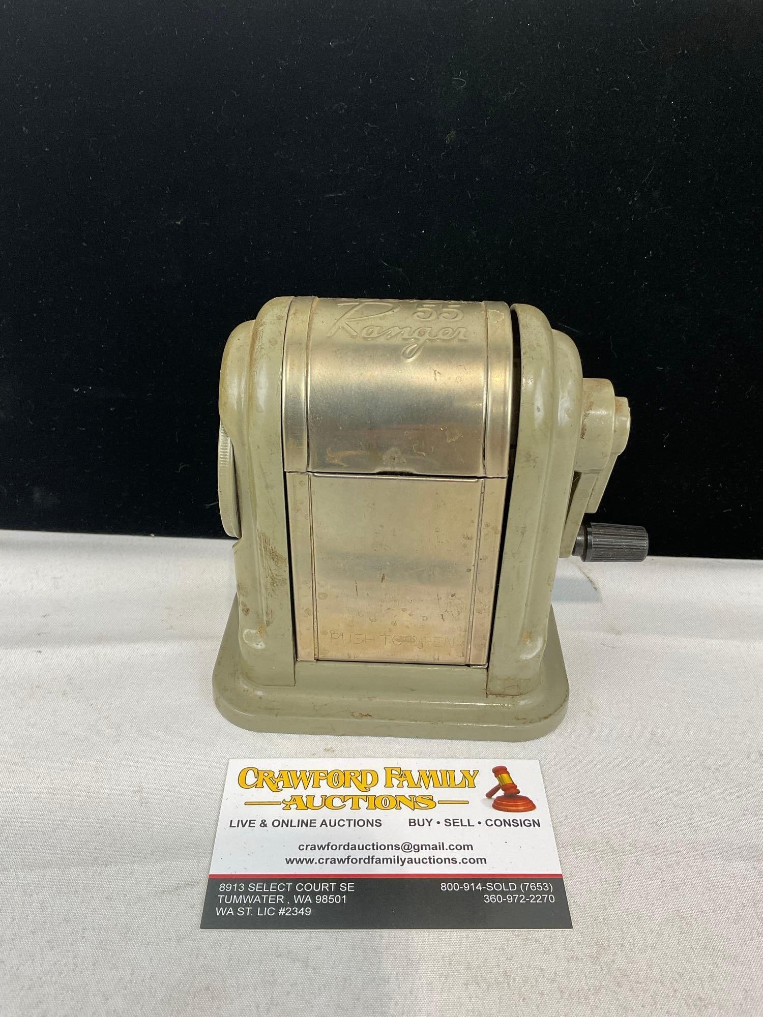 Vintage Boston 55 Ranger Pencil Sharpener, 6 Hole, Adjustable, 6x6x4 inches: Appears to be in good shape. The piece measures approx 6h x 6w x 4d inches. See pics. E-6240