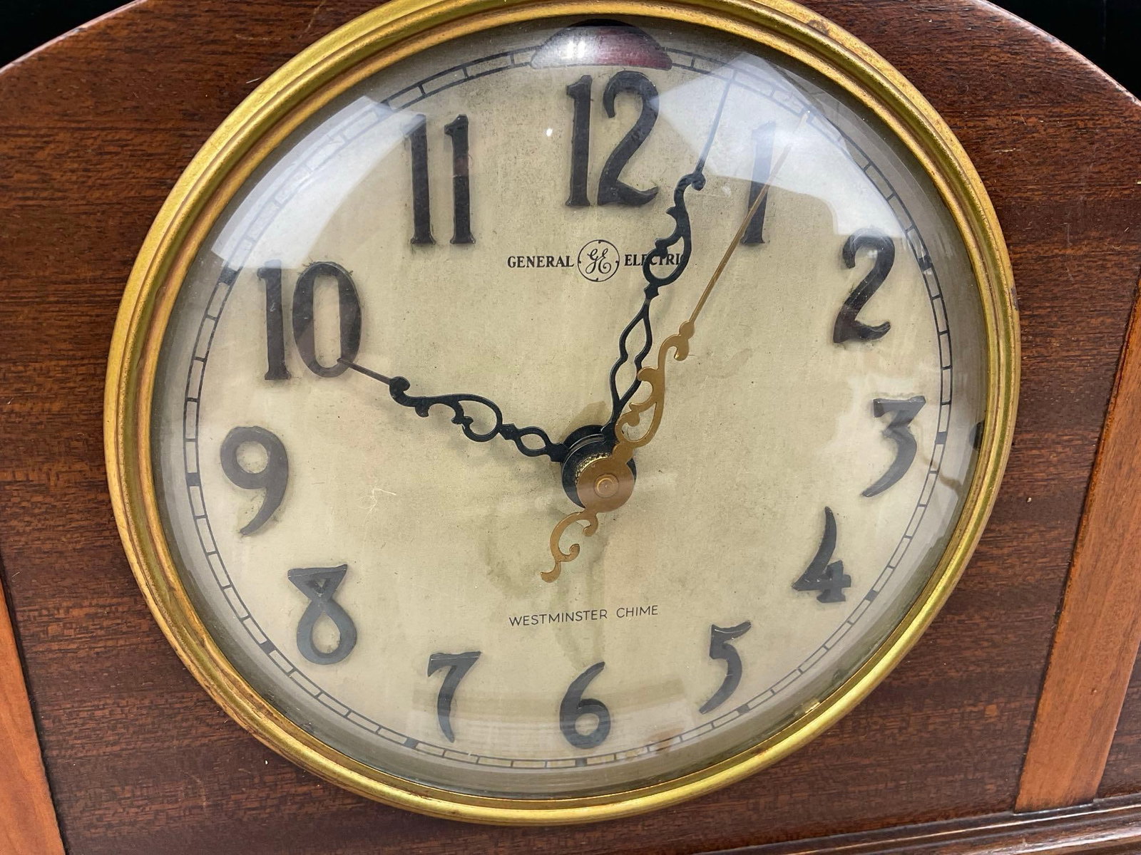 Vintage General Electric Model 350 Westminster Chime Mantel Clock, Telechron motor, 9x14x5 inches - 3