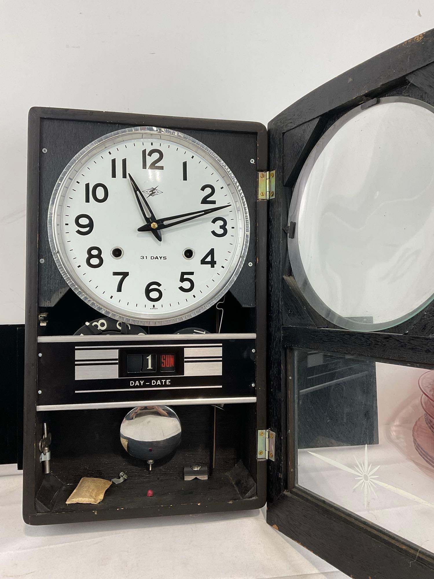 Vintage 1960s Rhythm Gloria 30-Day Wall Clock, 20x10x5 inches, made in Korea - 4