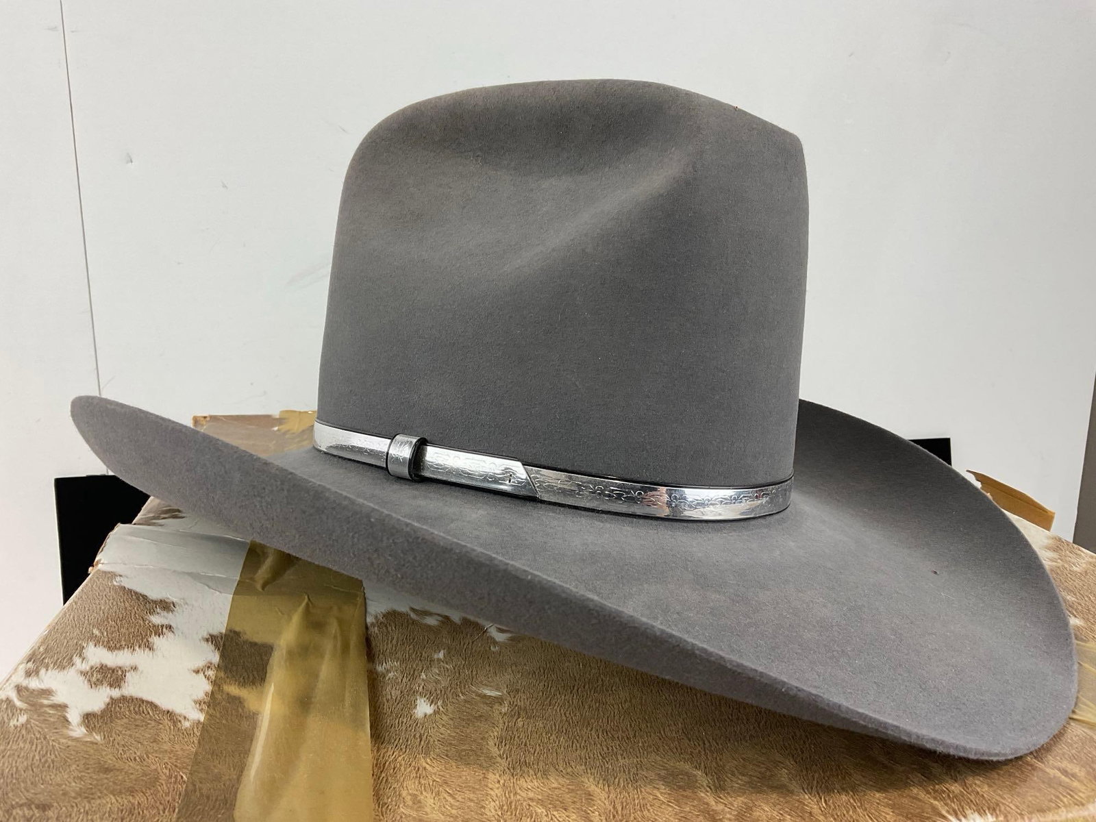 Resistol Made in Texas Felt M4504 Quicksilver style Fedora Cowboy Hat, 6 7/8 size, 049 Granite Grey - 2