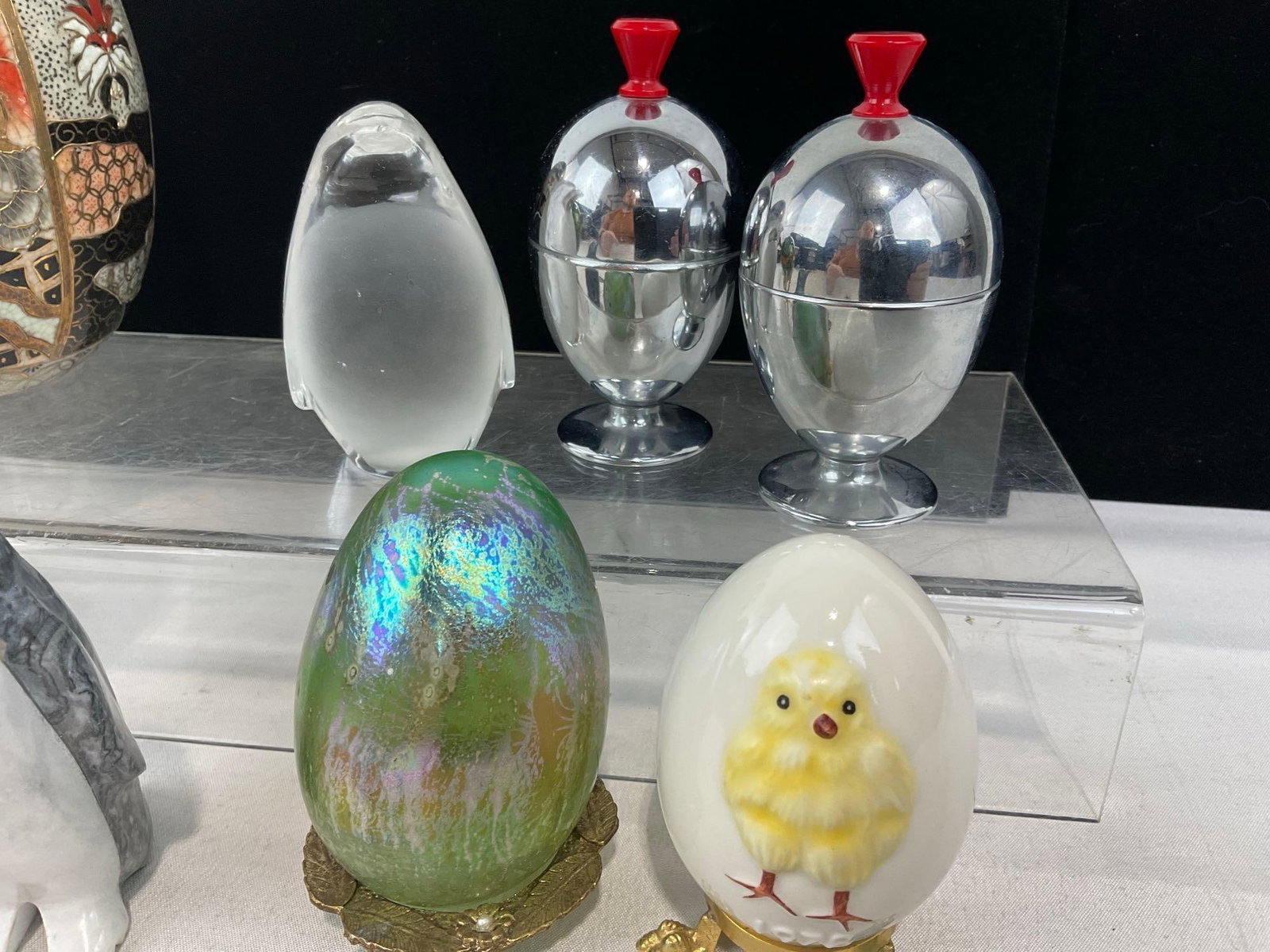 Pair of Penguins, & Eggs pieces, Enameled, Painted, Glass, & Carved Stone pieces - 2