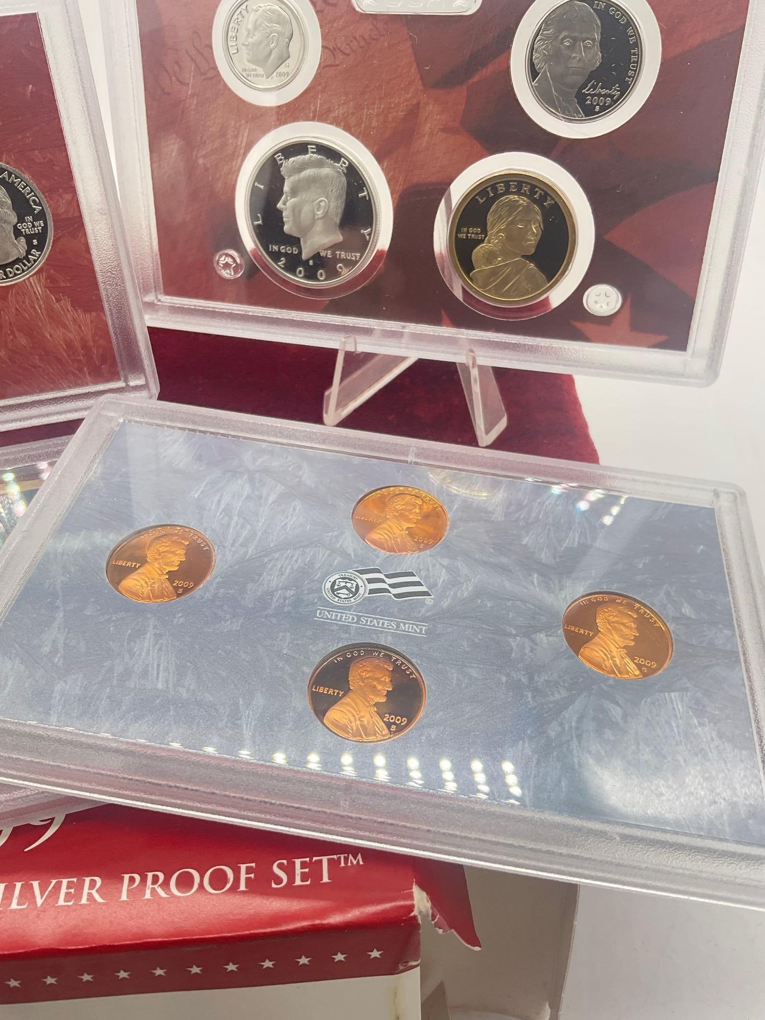 The 2009 U.S. Mint Silver proof set is a historic 18-coin collection includes last year Linocin - 4