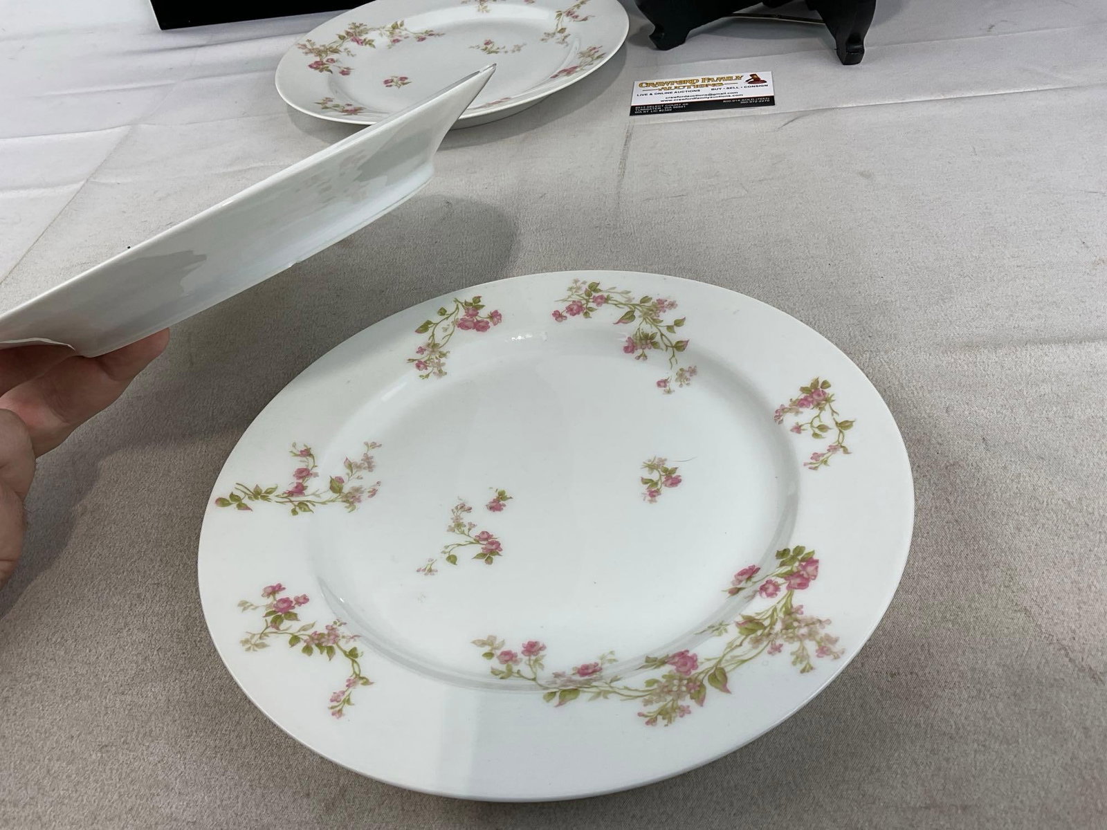 4 Dinner Plates, Haviland Limoges Pink Roses Pattern, Schleiger 242, 4h x 10w x 10d inches - 4