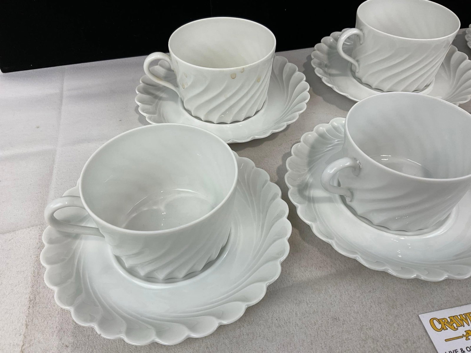Haviland Limoges Porcelain China, Torse Blanc pattern, 6 cups & 6 saucers - 2