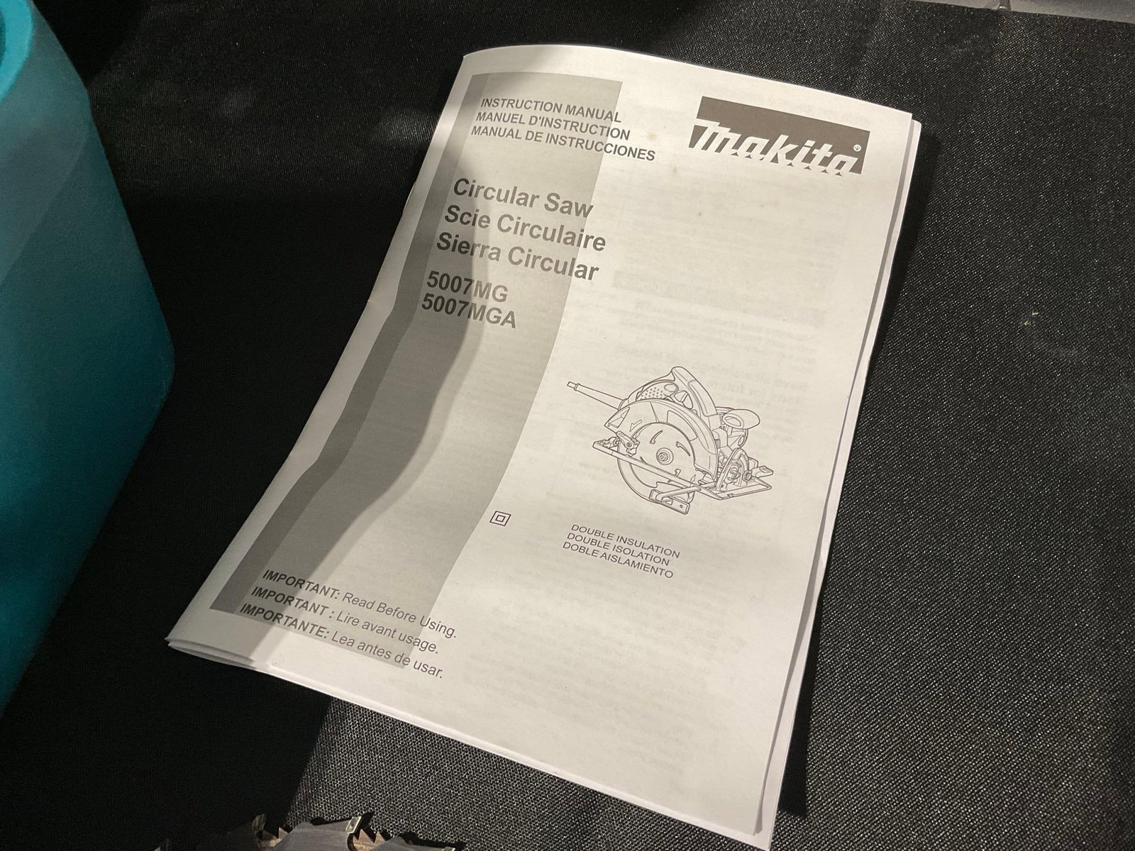 Makita 5007MG 7 1/4 inch corded circular saw, w/molded plastic case - 3