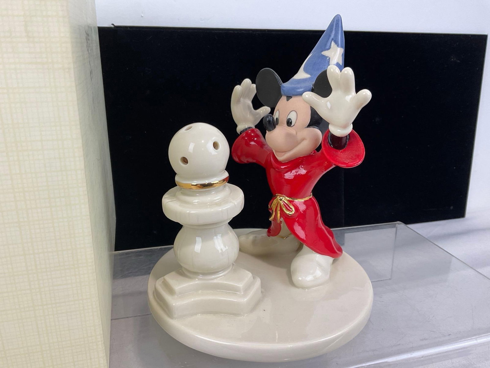 Lenox Mickey Sorcerer Disney Figurine, Lighted Figurine #832729 w/original box - 2