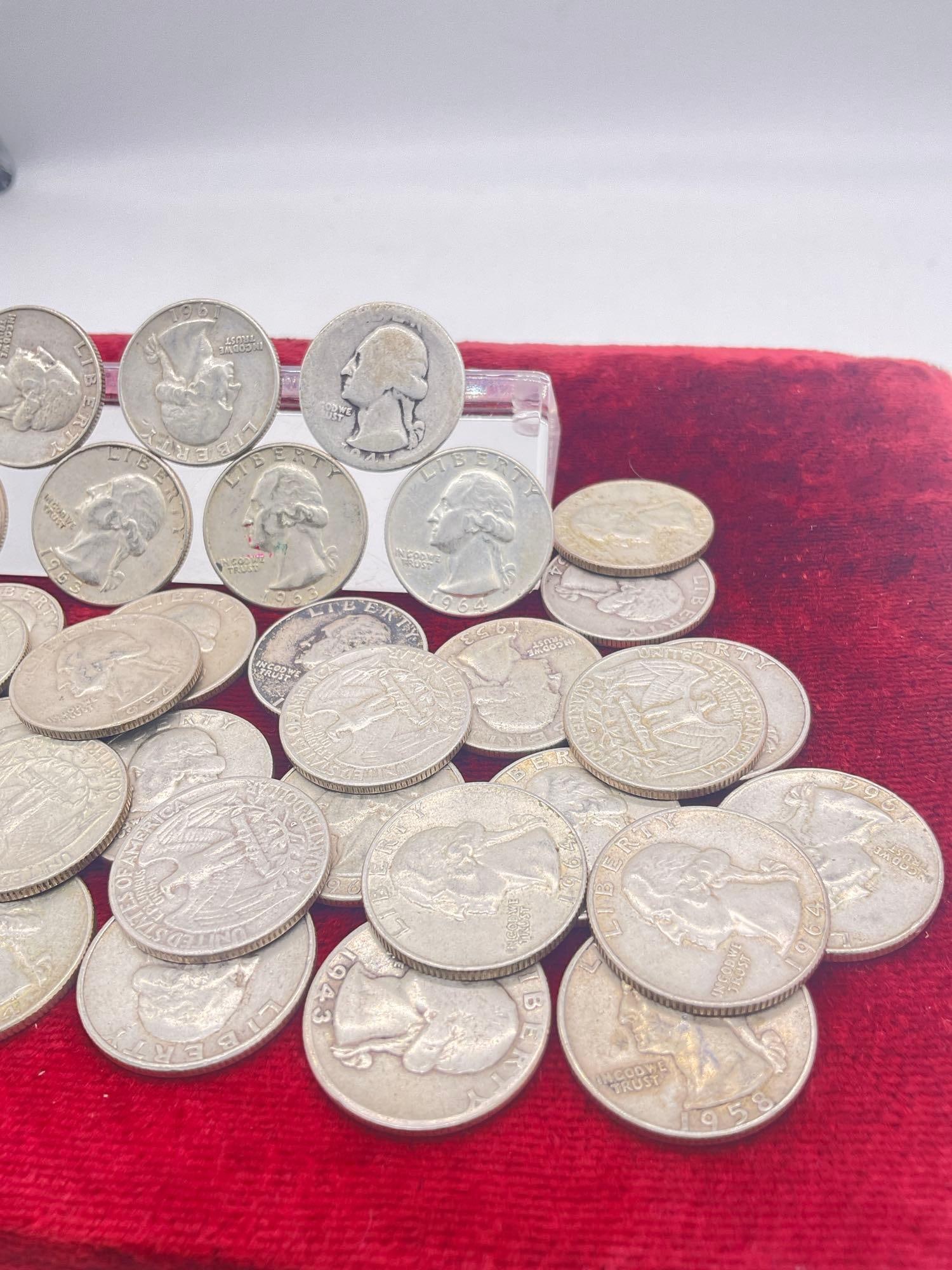 42 x Washington Silver Quaters coins are assorted dates and mint marks - 3