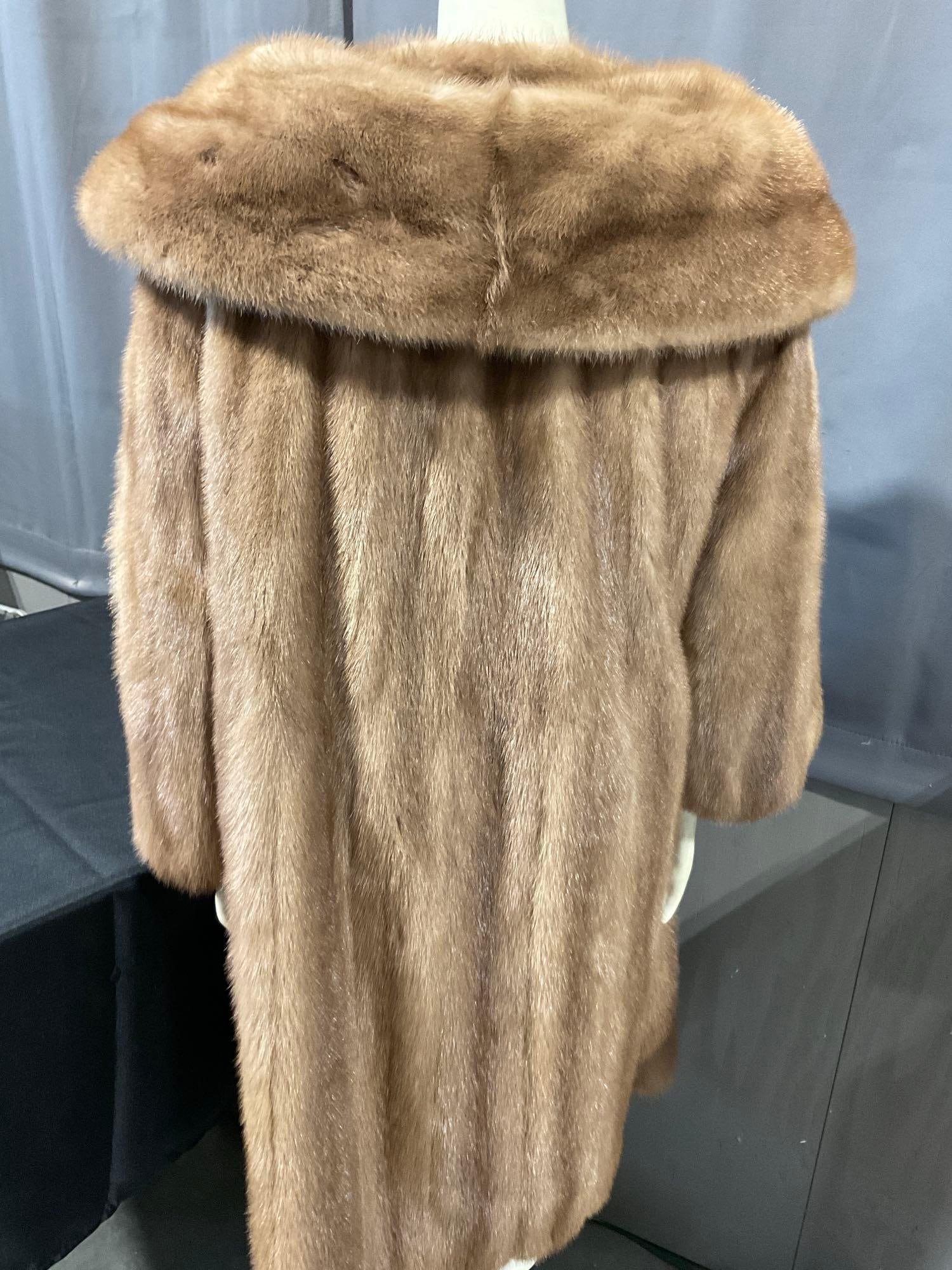 Brown Mink Fur Jacket by Garlands, St Louis, 18x39 inches - 4