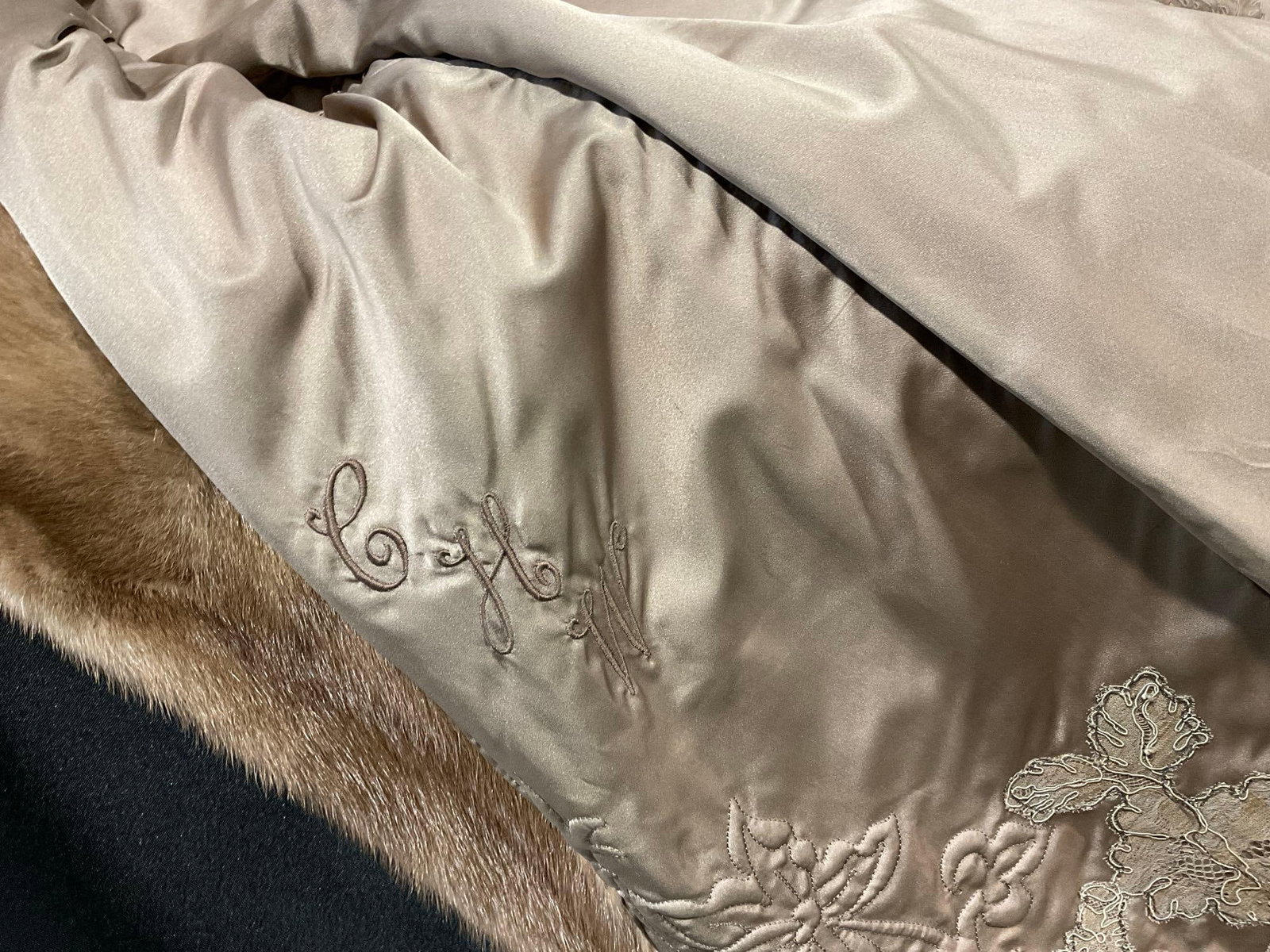 Brown Mink Fur Jacket by Garlands, St Louis, 18x39 inches - 5