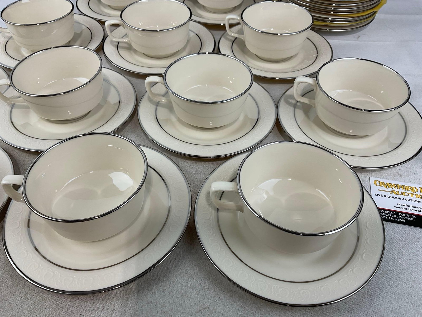 Franciscan Moon Glow Pattern, 12 cups, 12 saucers & 12 small plates - 3