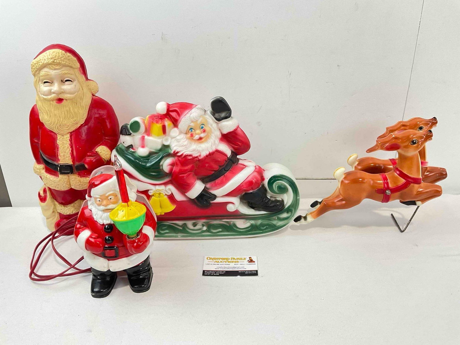 3 pcs Vintage Blow Mold Plastic Christmas Decorations, 1x Empire Santa w/ Reindeer Sleigh.: 3 pcs Vintage Blow Mold Plastic Christmas Decorations, 1x Empire Santa w/ Reindeer Sleigh. Light has been tested and works, doesn't hold its shape. Other two molds lack lights, have minor wear