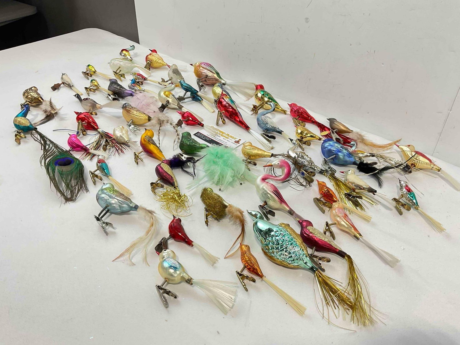 40+ pcs Vintage Charming Glass & Metal Bird Clip On Christmas Ornaments, incl. Real Feathers. - 4