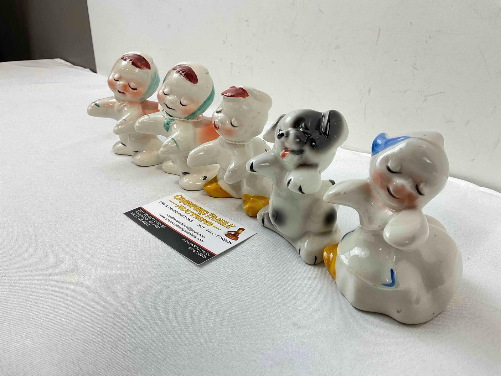 5 pcs Vintage Van Tellingen Ceramic Single Salt & Pepper Shakers, incl. 4x People & 1x Dog. - 3